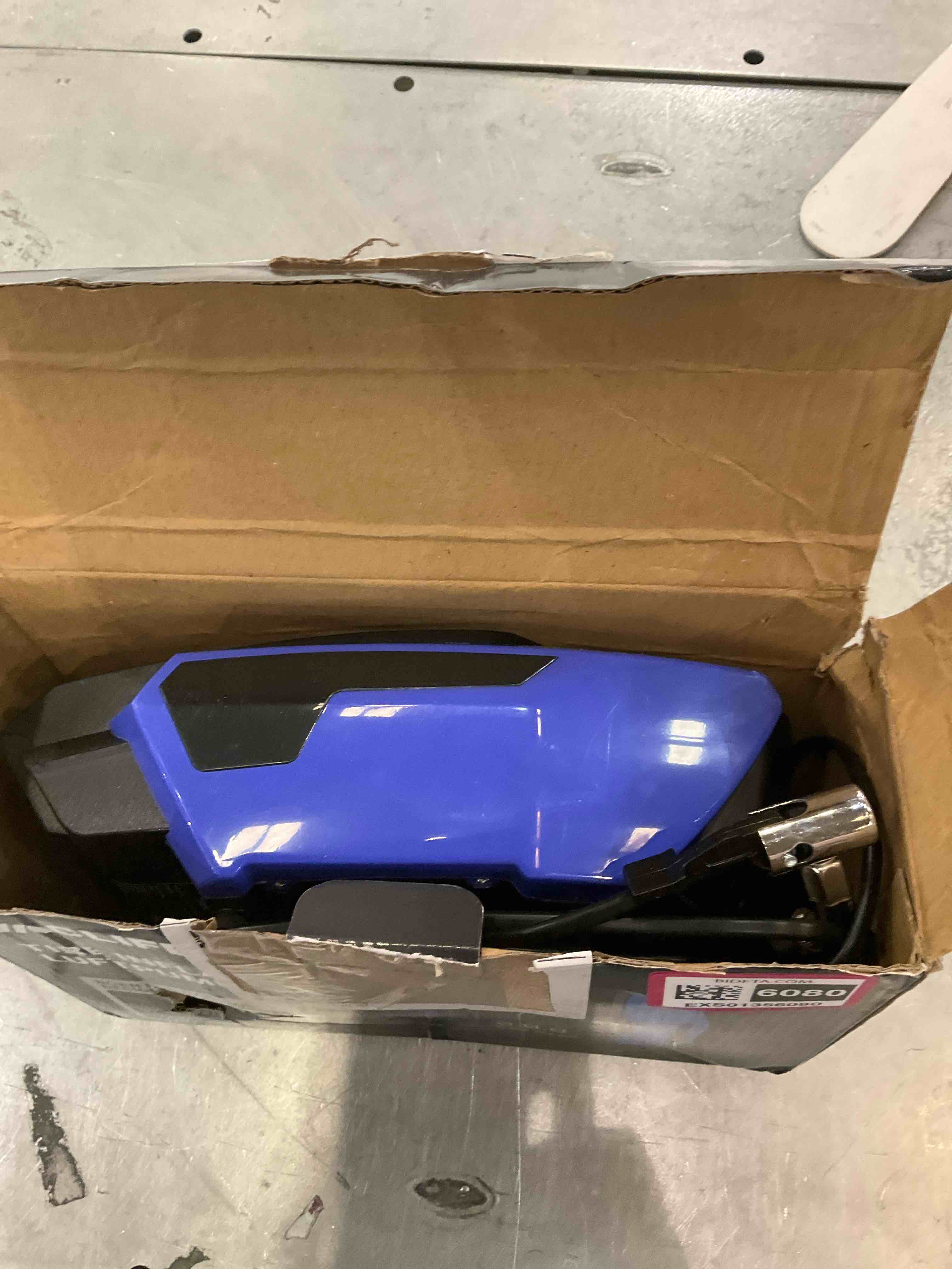 https://s3.amazonaws.com/lotting-images-prod/BargainHunt/EXS01356081_1711639129899.jpeg