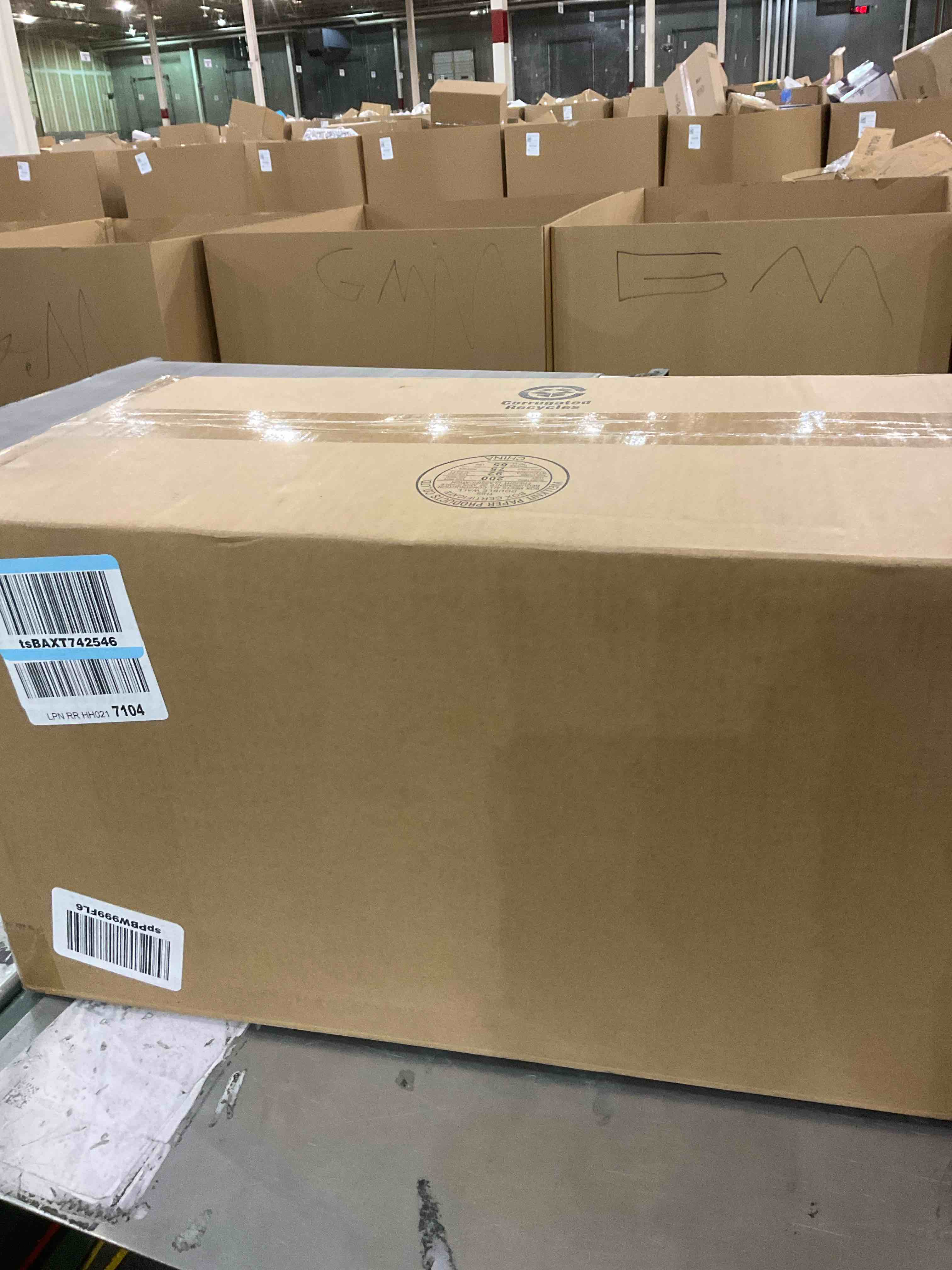https://s3.amazonaws.com/lotting-images-prod/BargainHunt/EXS01356216_1711715760423.jpeg