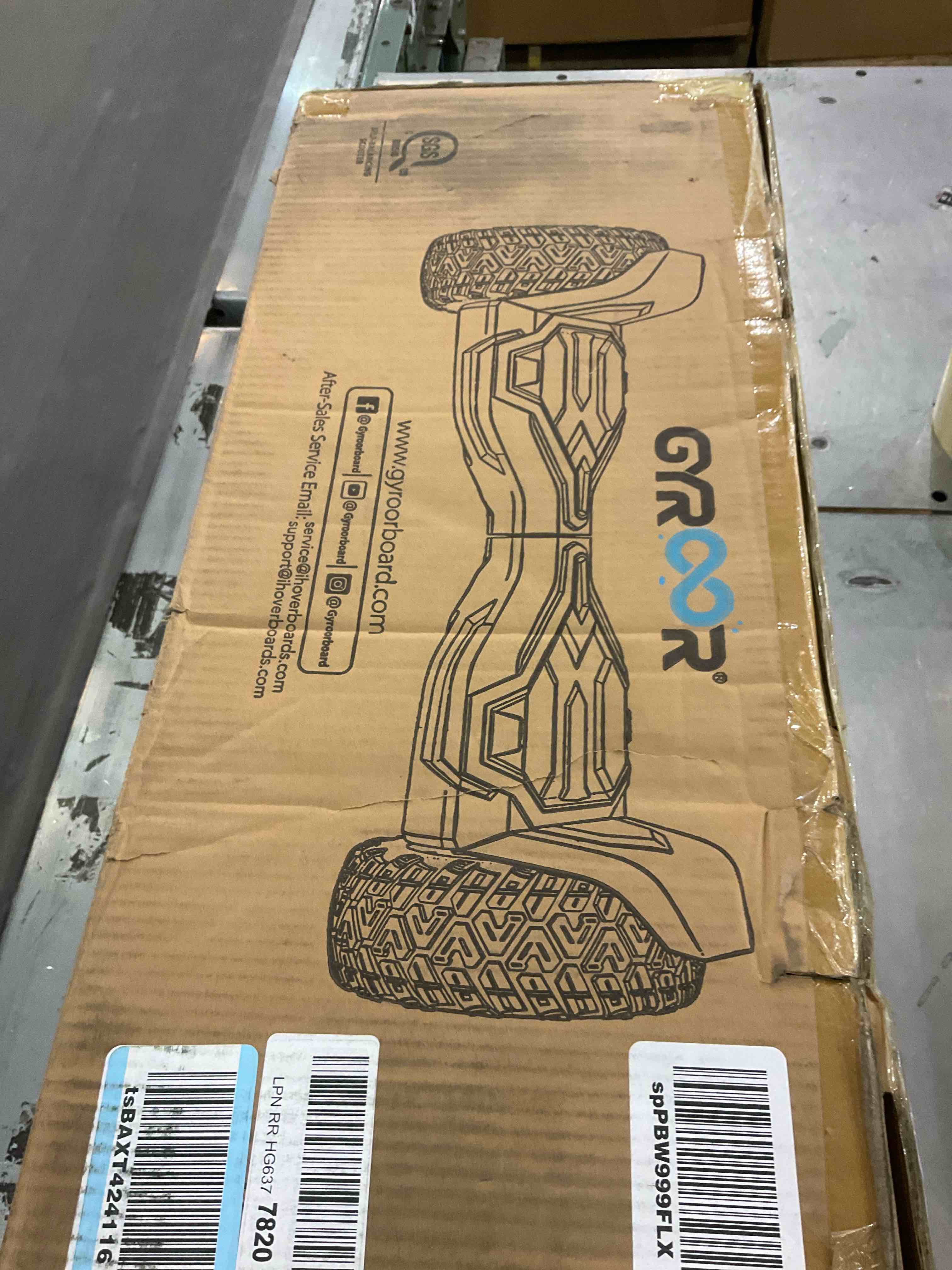 https://s3.amazonaws.com/lotting-images-prod/BargainHunt/EXS01356220_1711716357375.jpeg