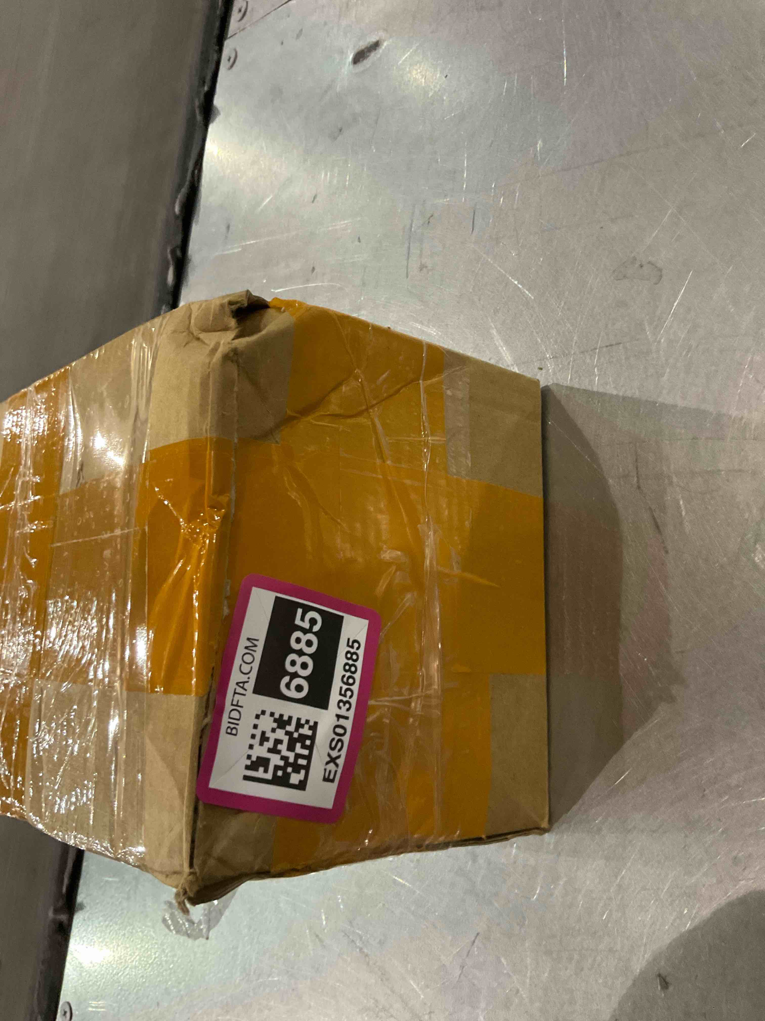 https://s3.amazonaws.com/lotting-images-prod/BargainHunt/EXS01356885_1711540373273.jpeg
