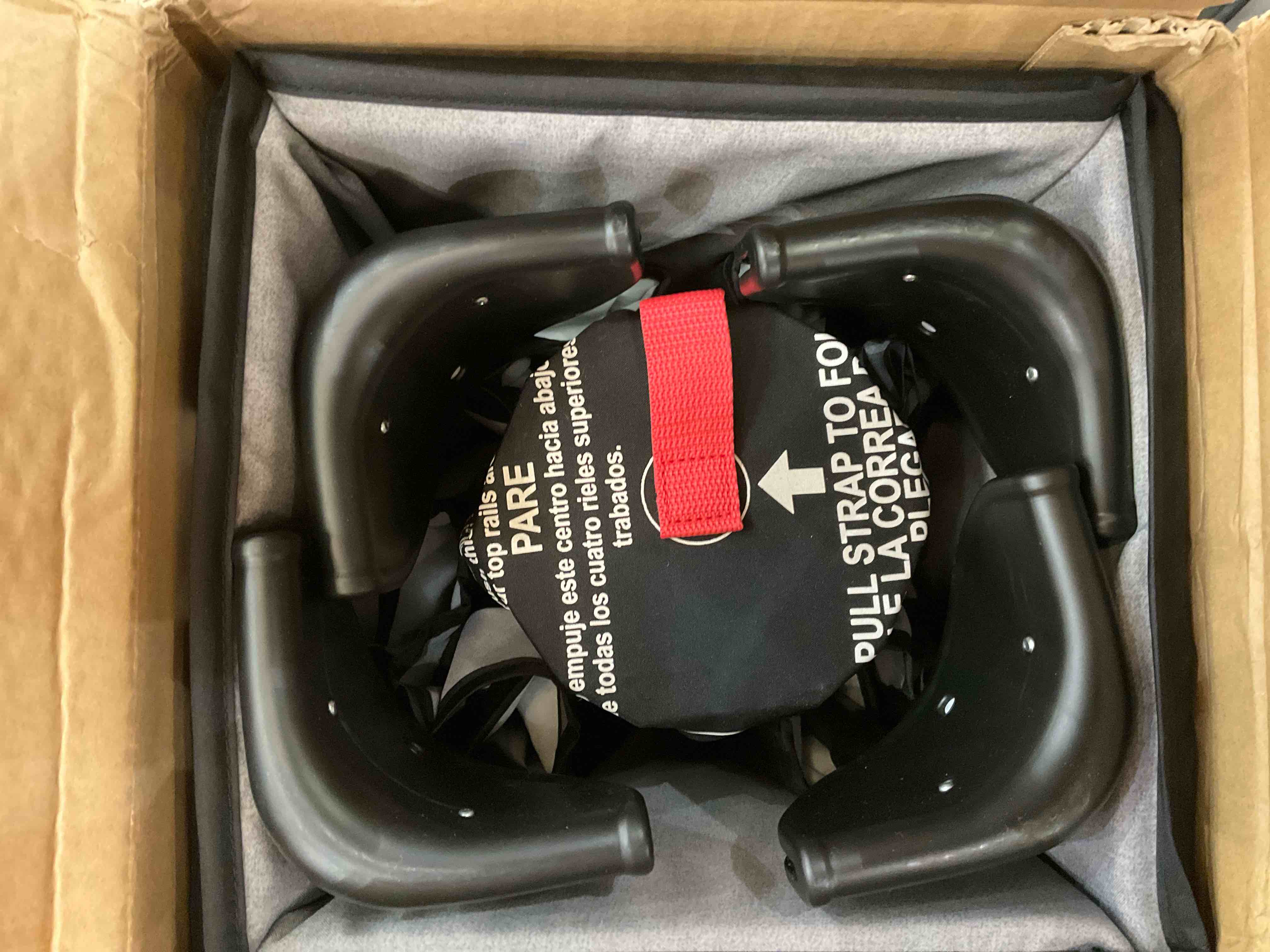 https://s3.amazonaws.com/lotting-images-prod/BargainHunt/EXS01357275_1711731671858.jpeg