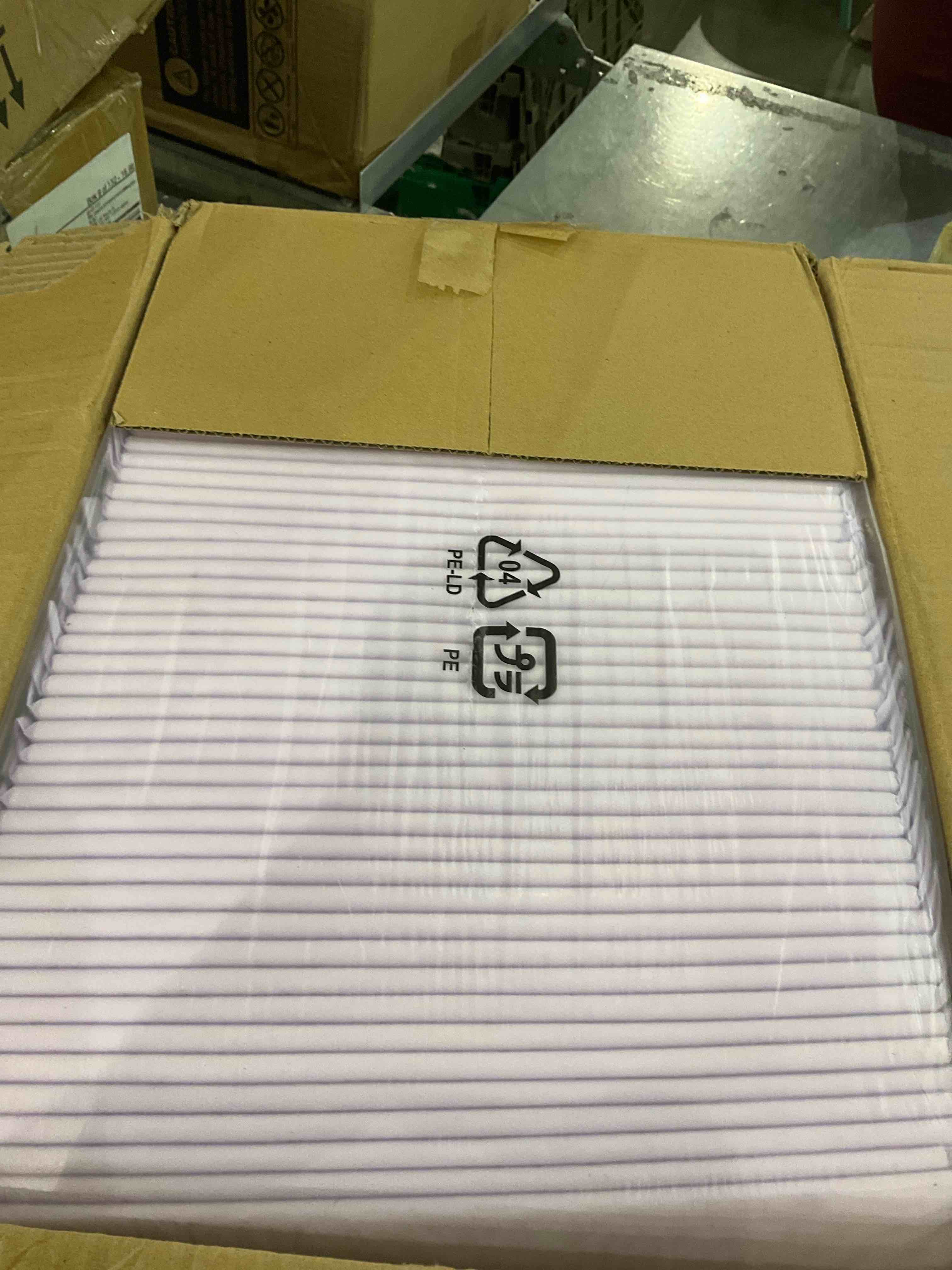 https://s3.amazonaws.com/lotting-images-prod/BargainHunt/EXS01357542_1711025353388.jpeg