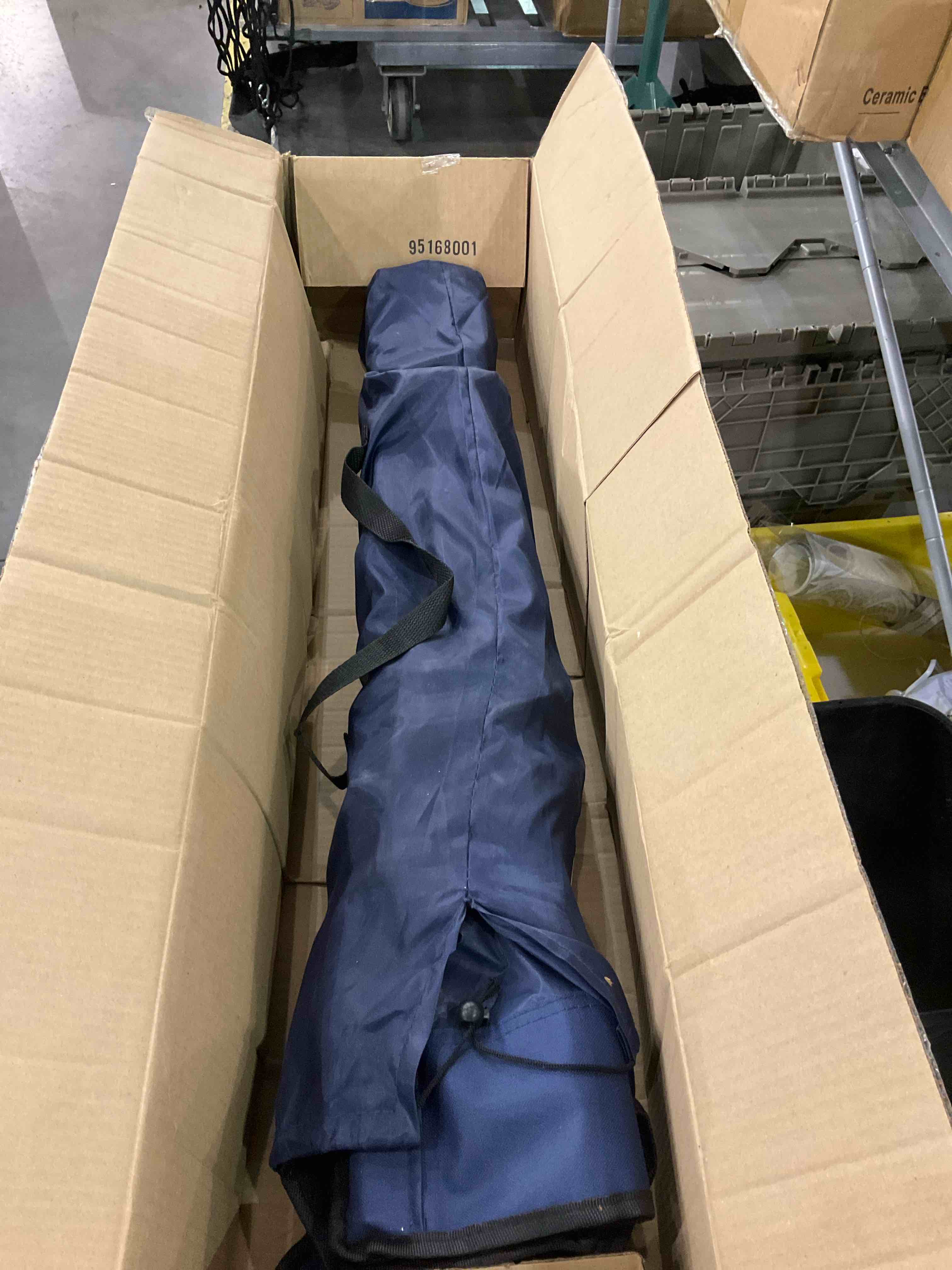 https://s3.amazonaws.com/lotting-images-prod/BargainHunt/EXS01357671_1711106939012.jpeg