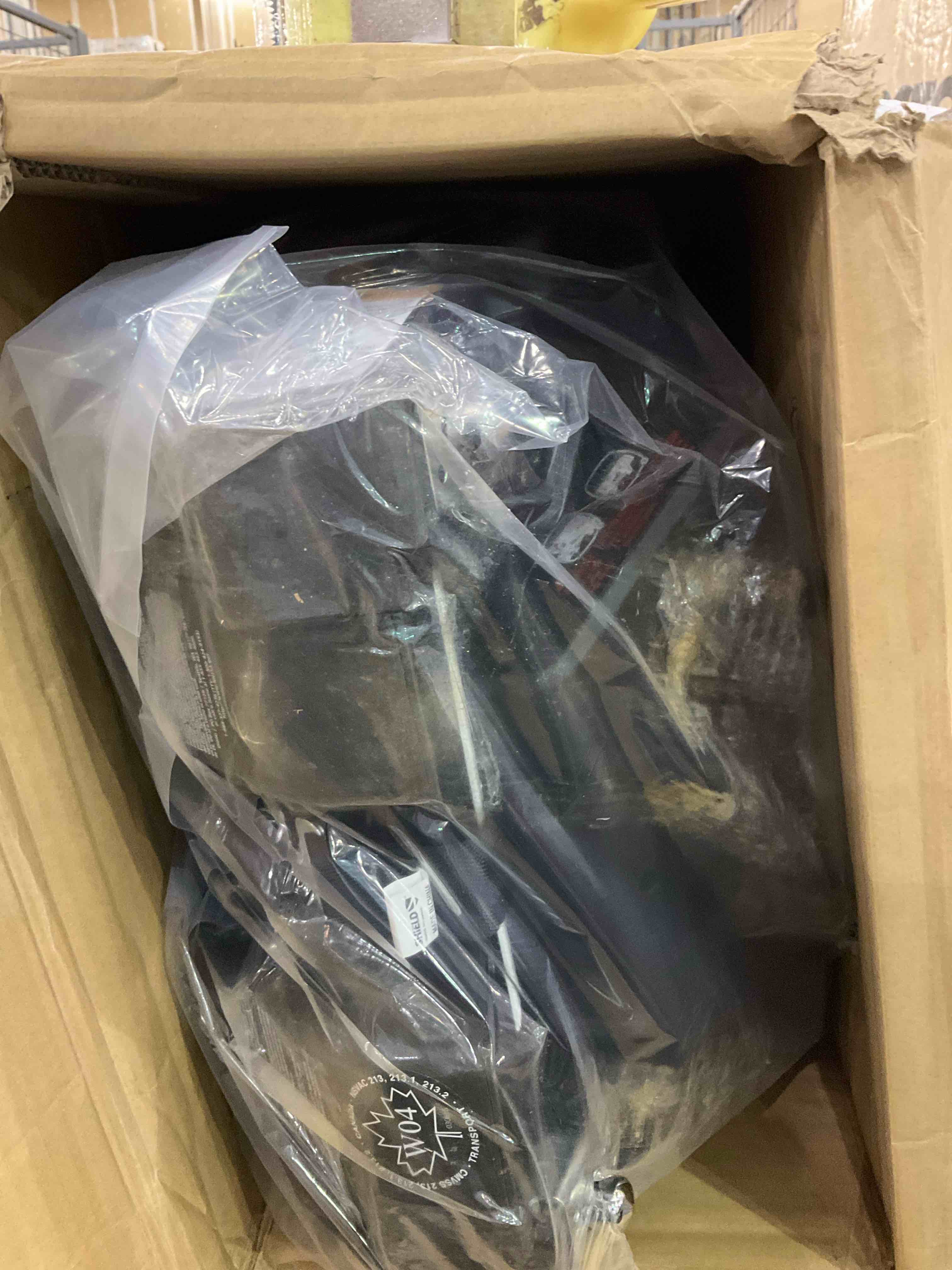 https://s3.amazonaws.com/lotting-images-prod/BargainHunt/EXS01357704_1711113761863.jpeg