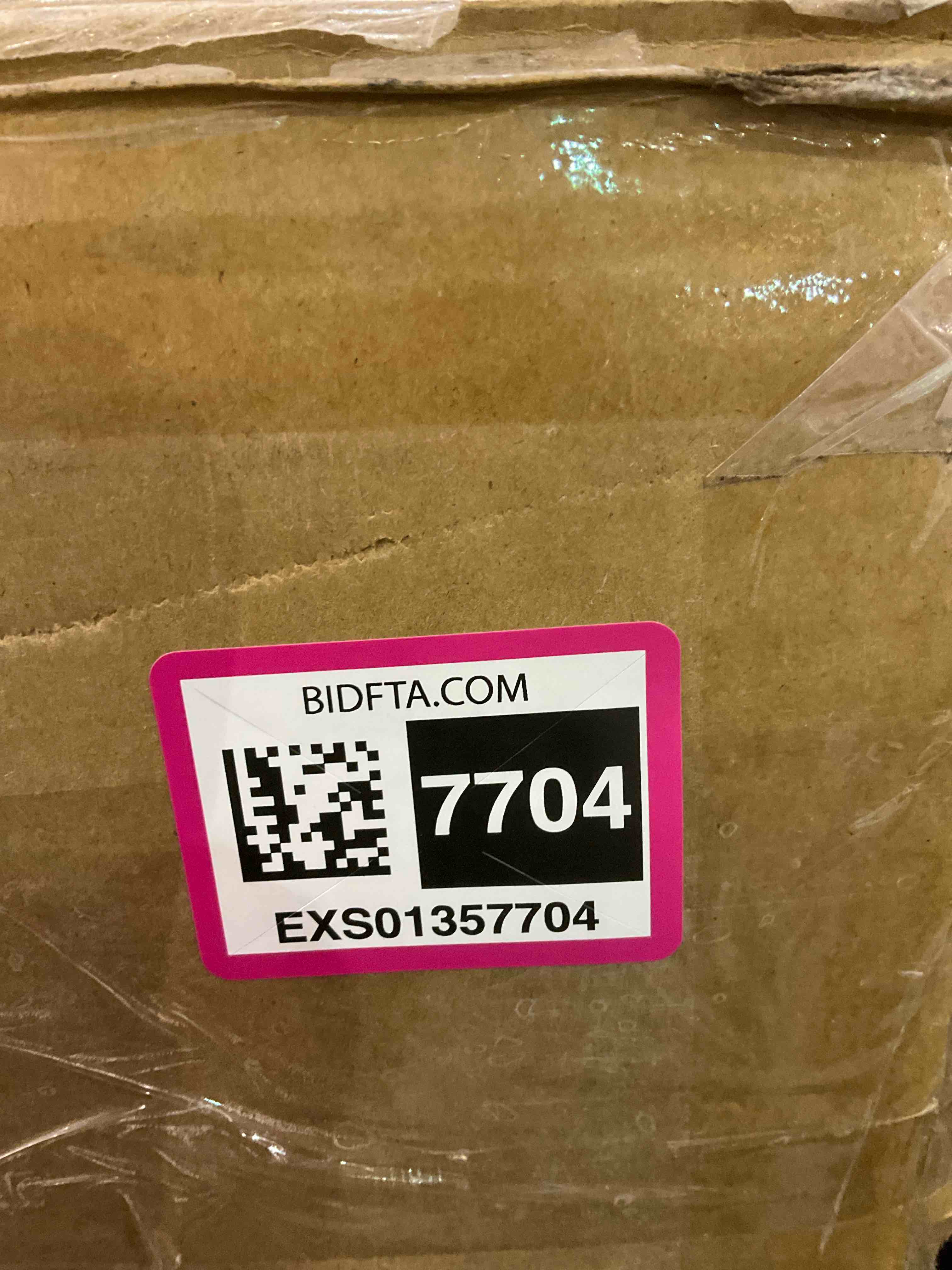 https://s3.amazonaws.com/lotting-images-prod/BargainHunt/EXS01357704_1711113853690.jpeg