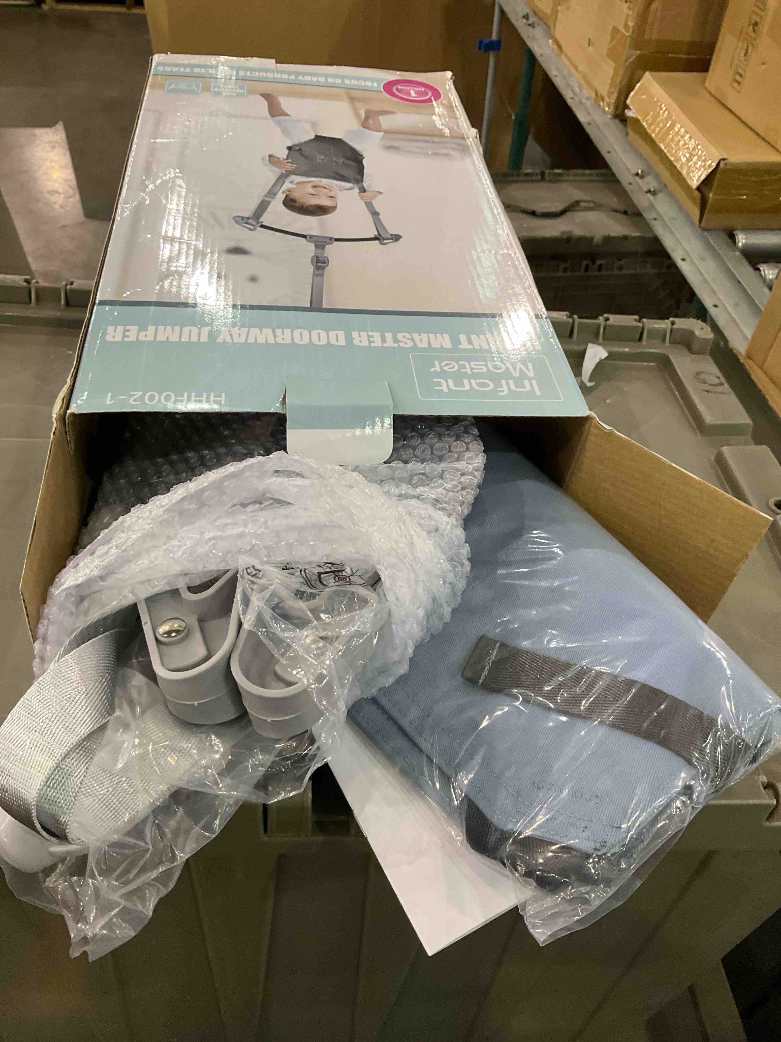 https://s3.amazonaws.com/lotting-images-prod/BargainHunt/EXS01357957_1711452707796.jpeg