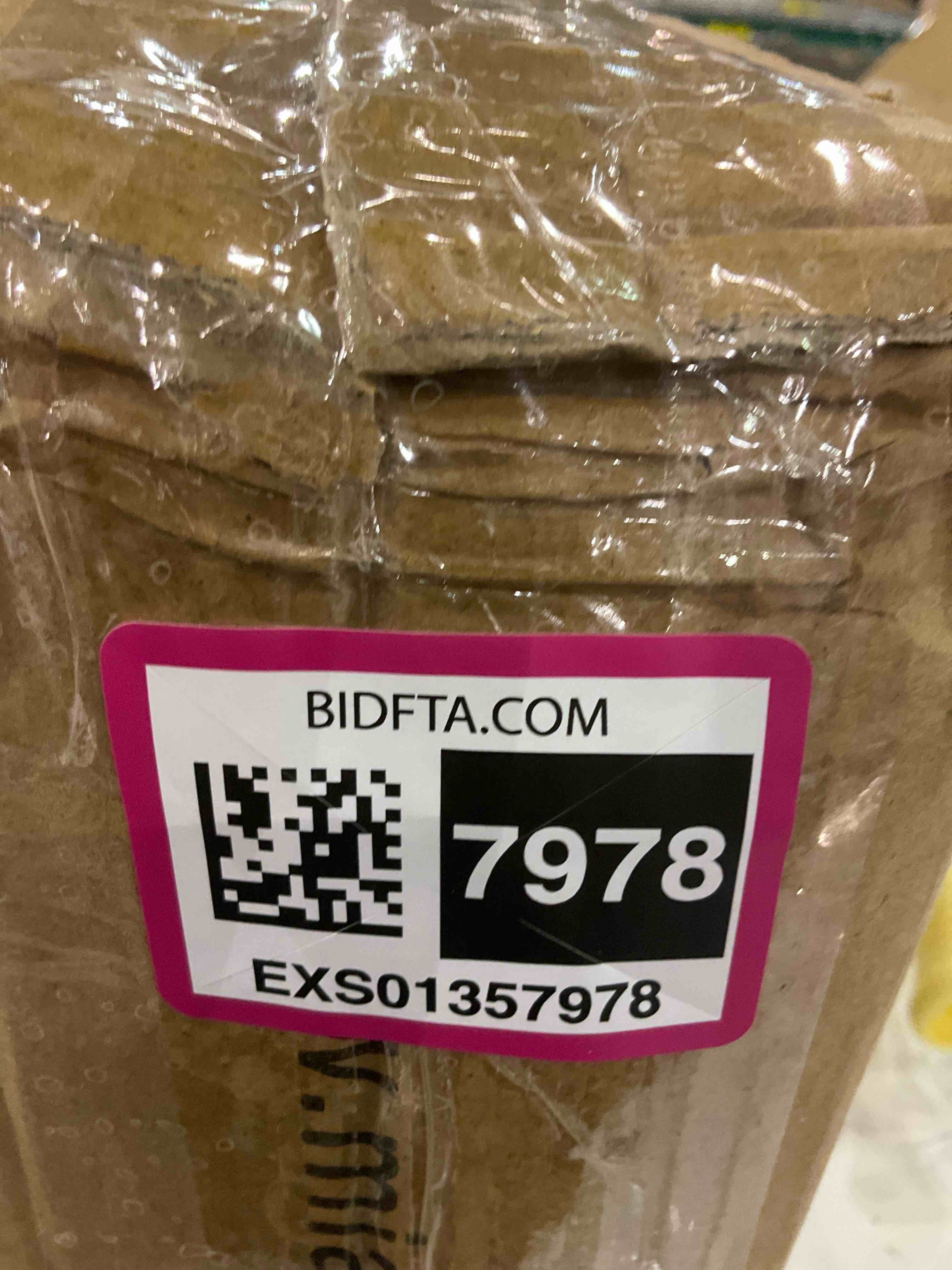 https://s3.amazonaws.com/lotting-images-prod/BargainHunt/EXS01357978_1711454910744.jpeg