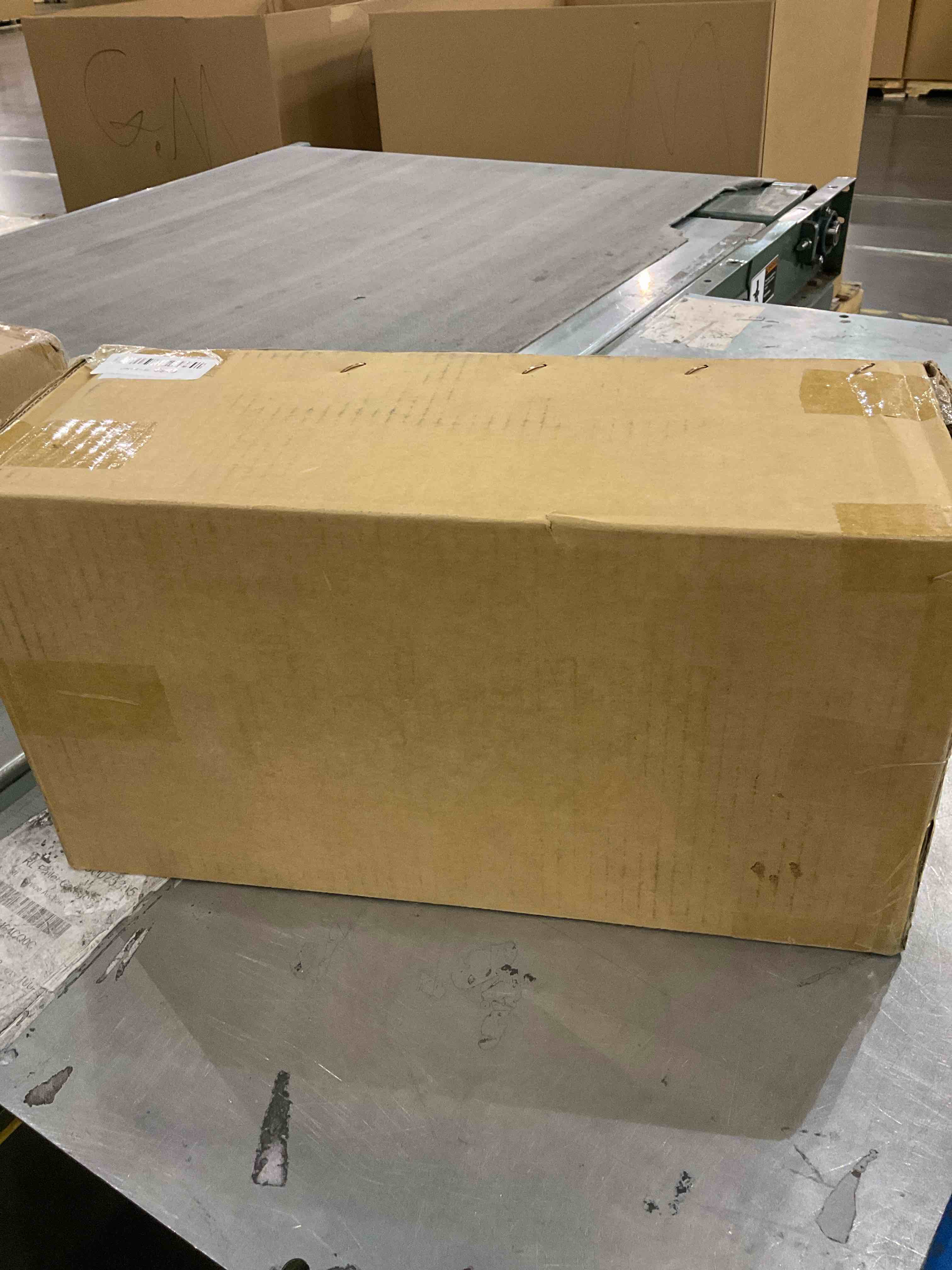 https://s3.amazonaws.com/lotting-images-prod/BargainHunt/EXS01358012_1711025034309.jpeg