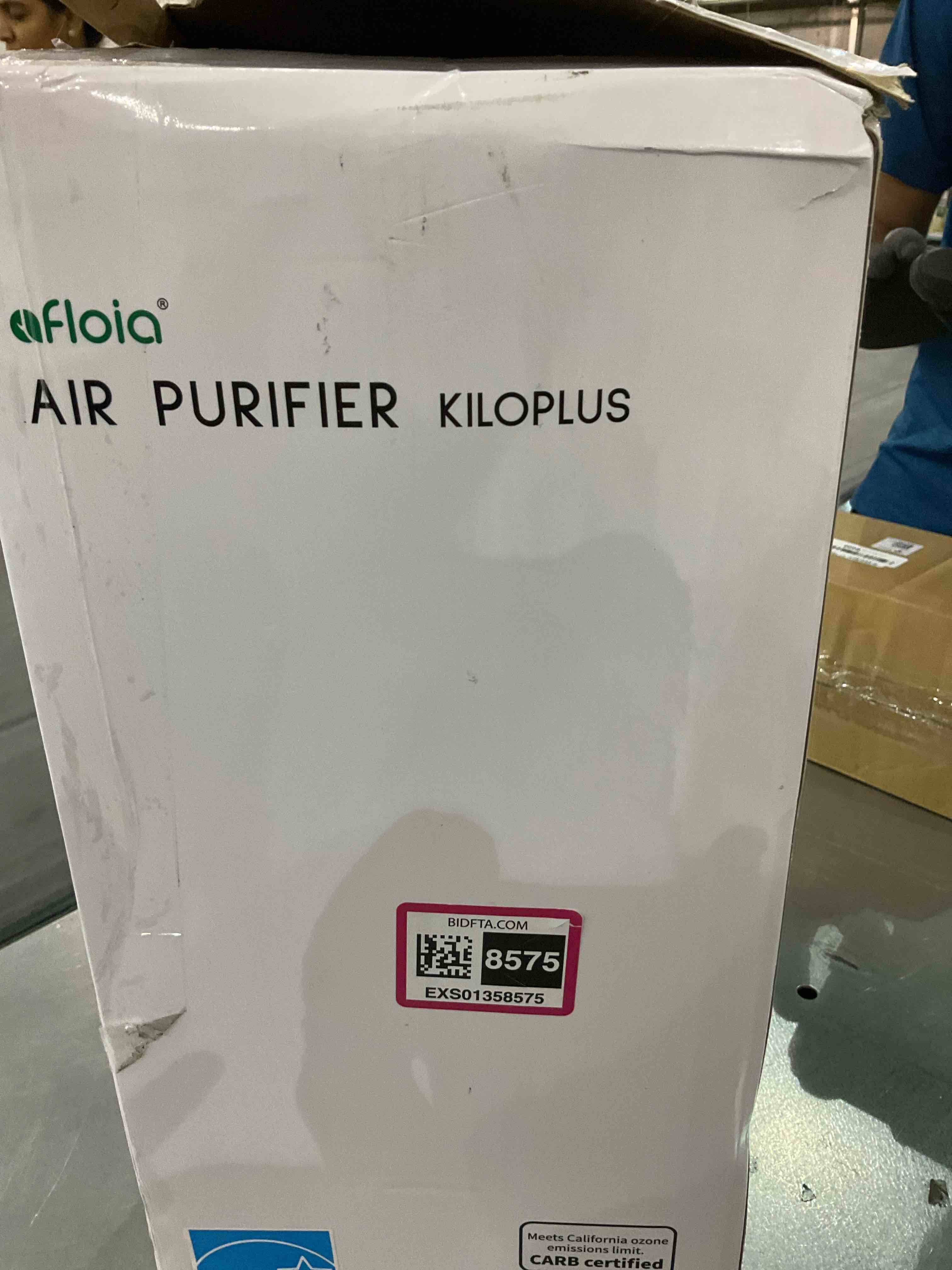 https://s3.amazonaws.com/lotting-images-prod/BargainHunt/EXS01358575_1711540032121.jpeg