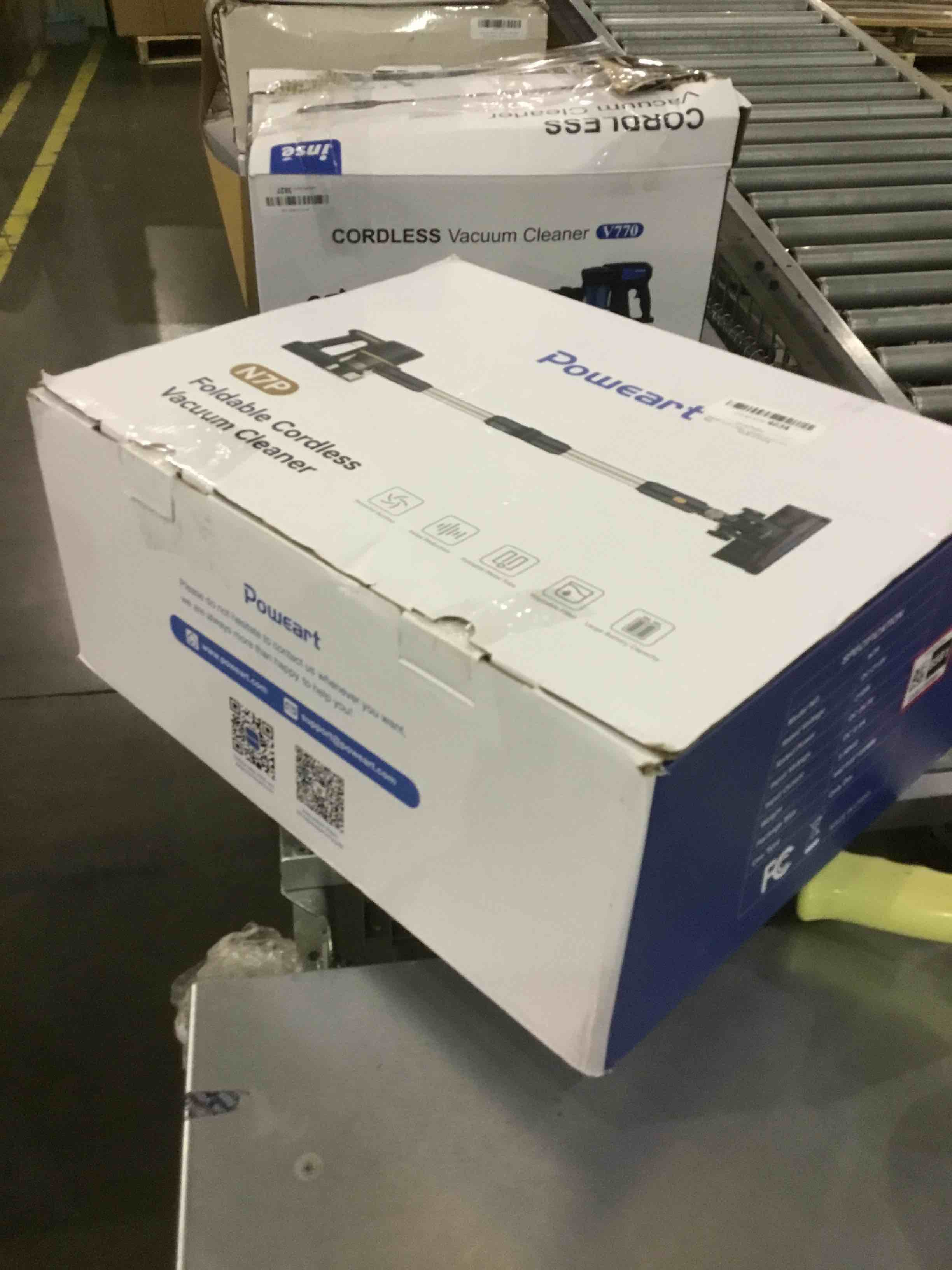 https://s3.amazonaws.com/lotting-images-prod/BargainHunt/EXS01358591_1711475186940.jpeg