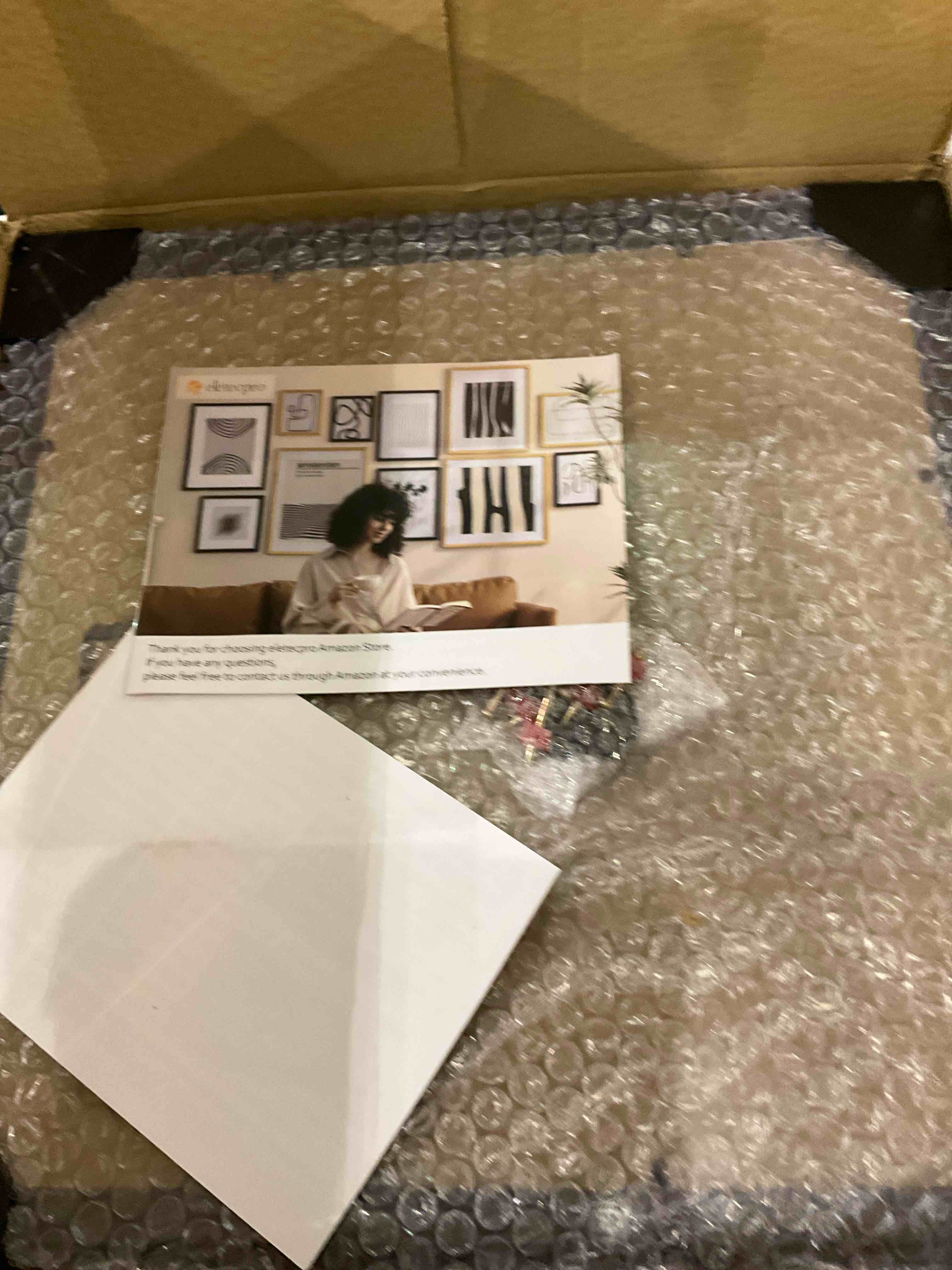 https://s3.amazonaws.com/lotting-images-prod/BargainHunt/EXS01359740_1711370575693.jpeg
