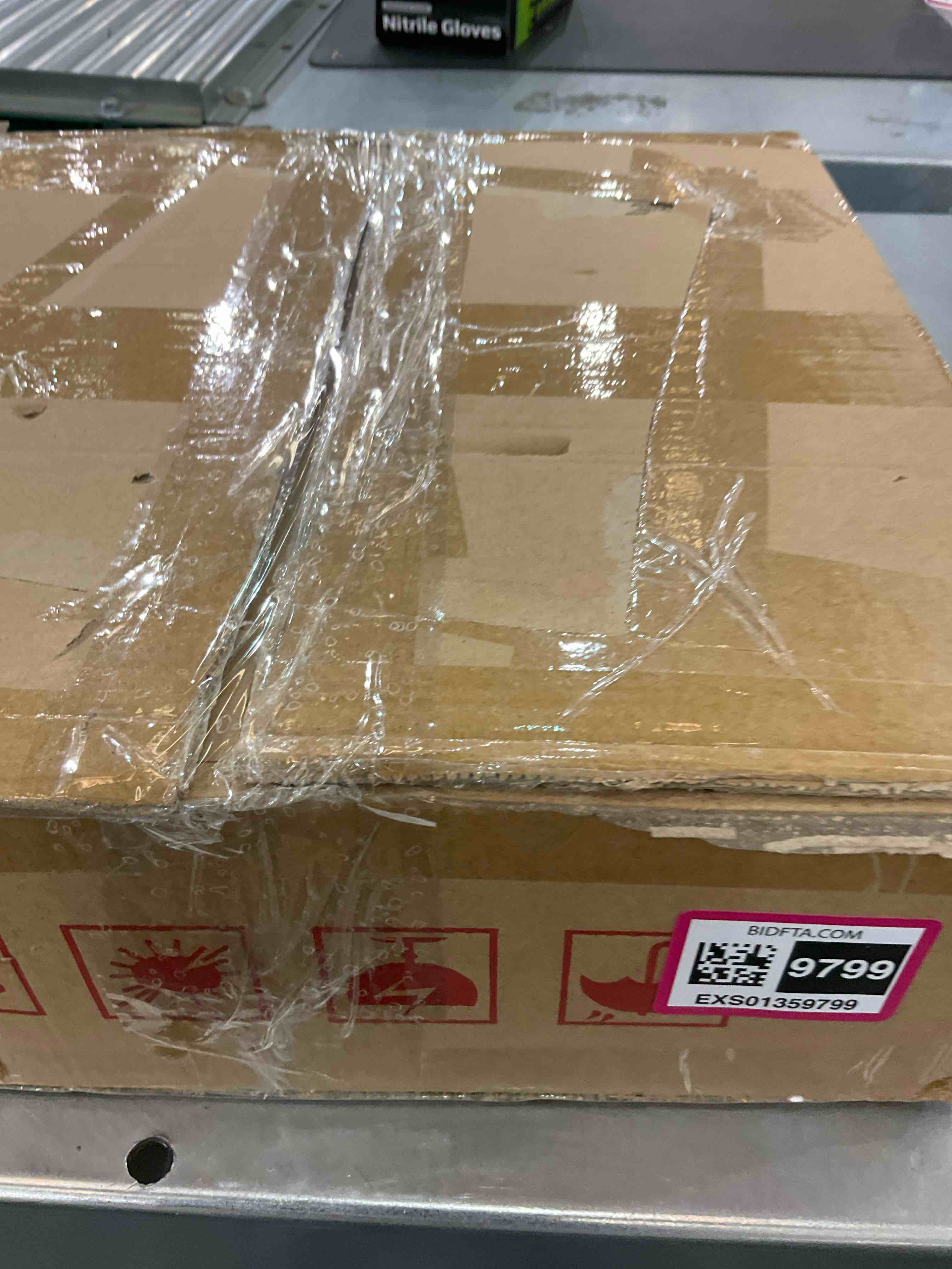 https://s3.amazonaws.com/lotting-images-prod/BargainHunt/EXS01359800_1711378477897.jpeg