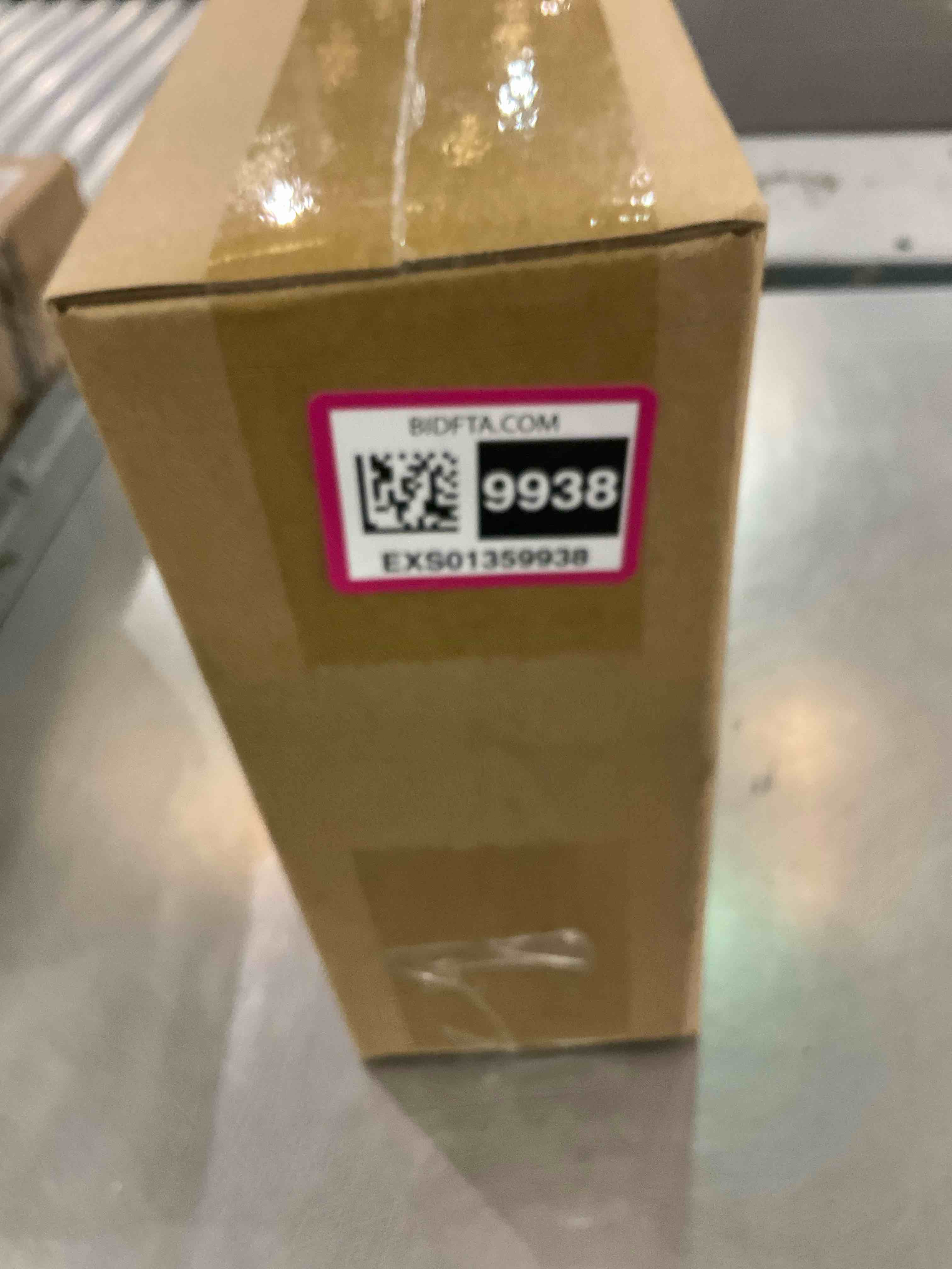 https://s3.amazonaws.com/lotting-images-prod/BargainHunt/EXS01359938_1711478368482.jpeg