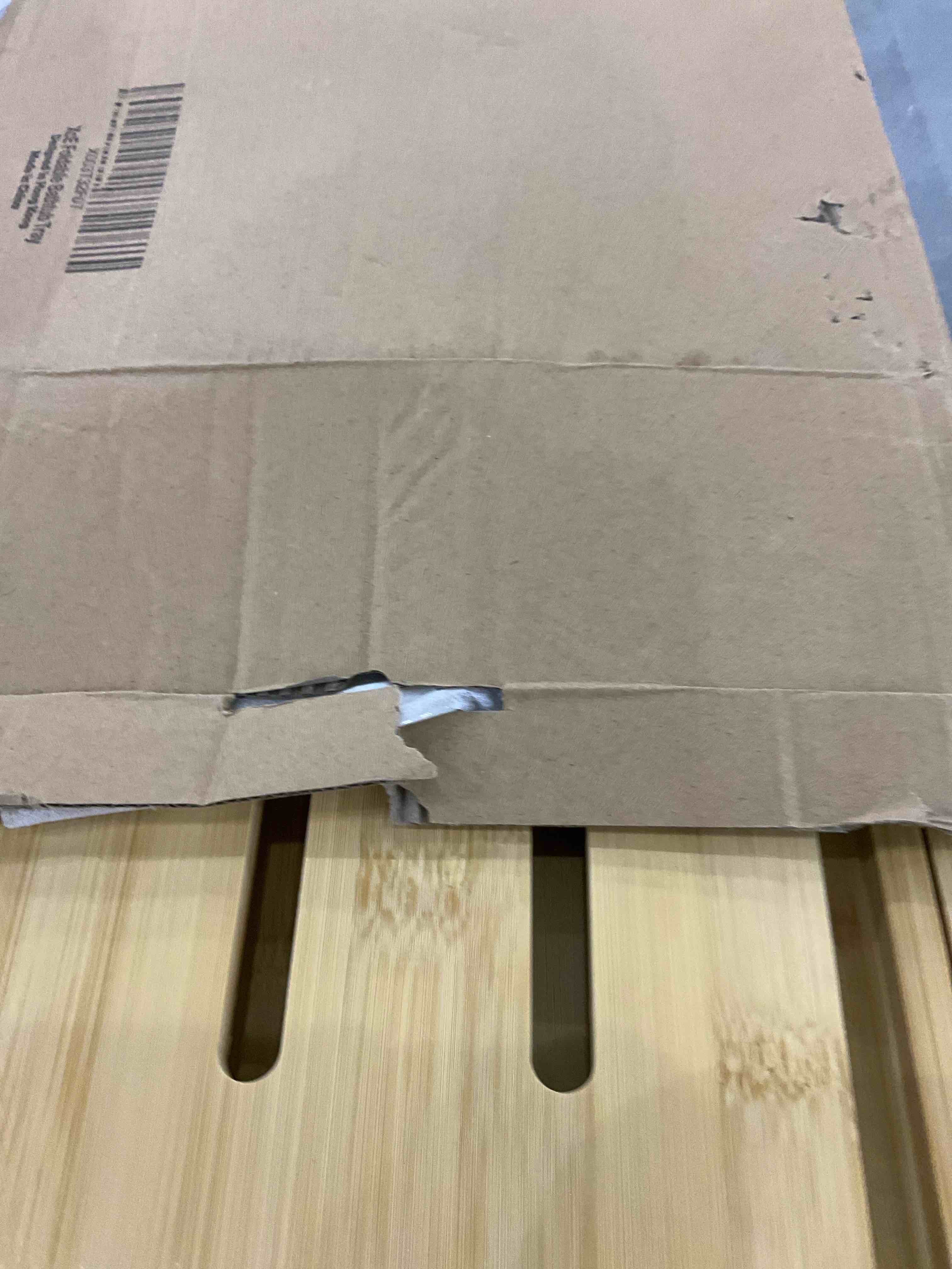 https://s3.amazonaws.com/lotting-images-prod/BargainHunt/EXS01359950_1711473870376.jpeg