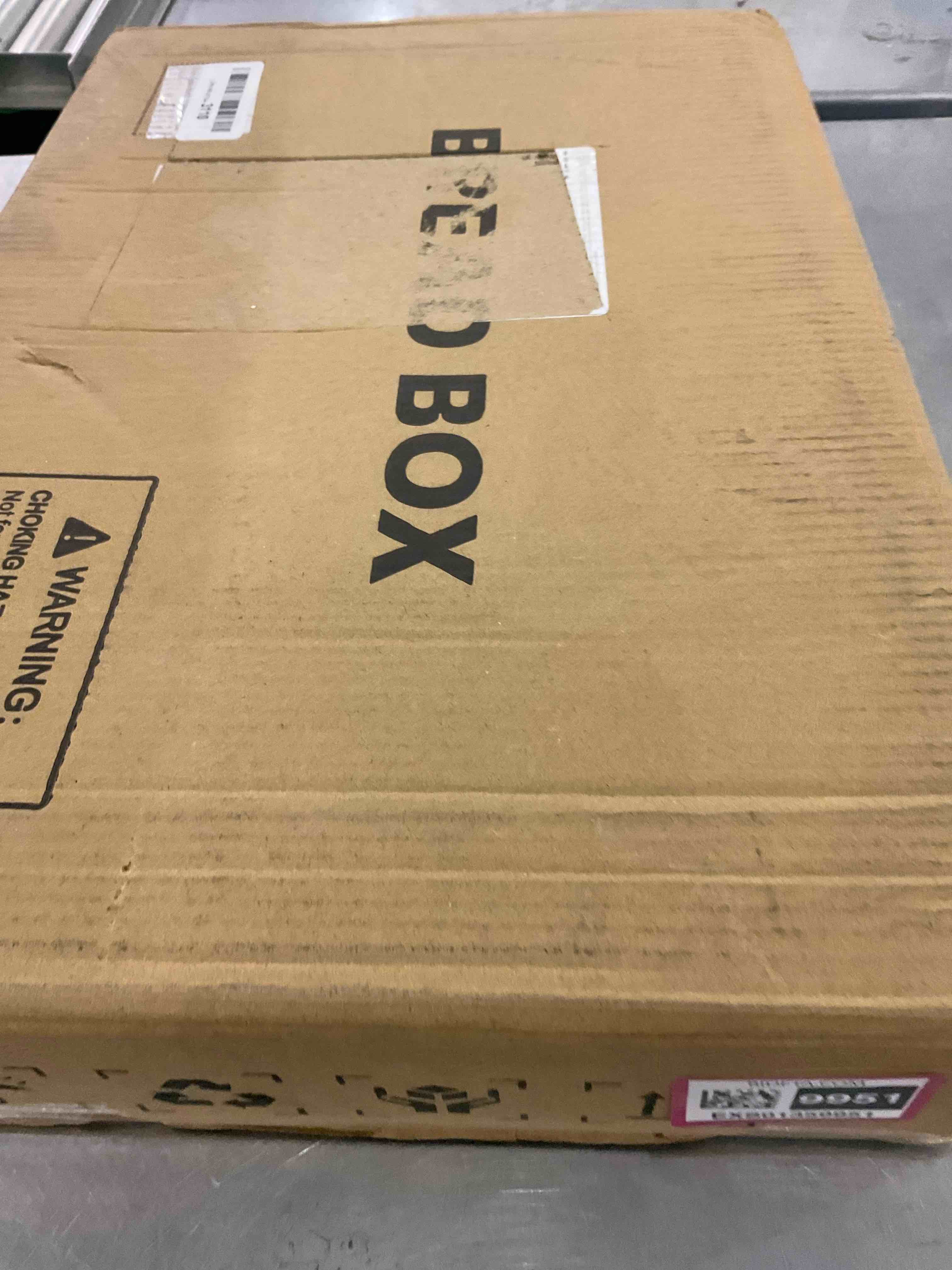 https://s3.amazonaws.com/lotting-images-prod/BargainHunt/EXS01359951_1711473793623.jpeg
