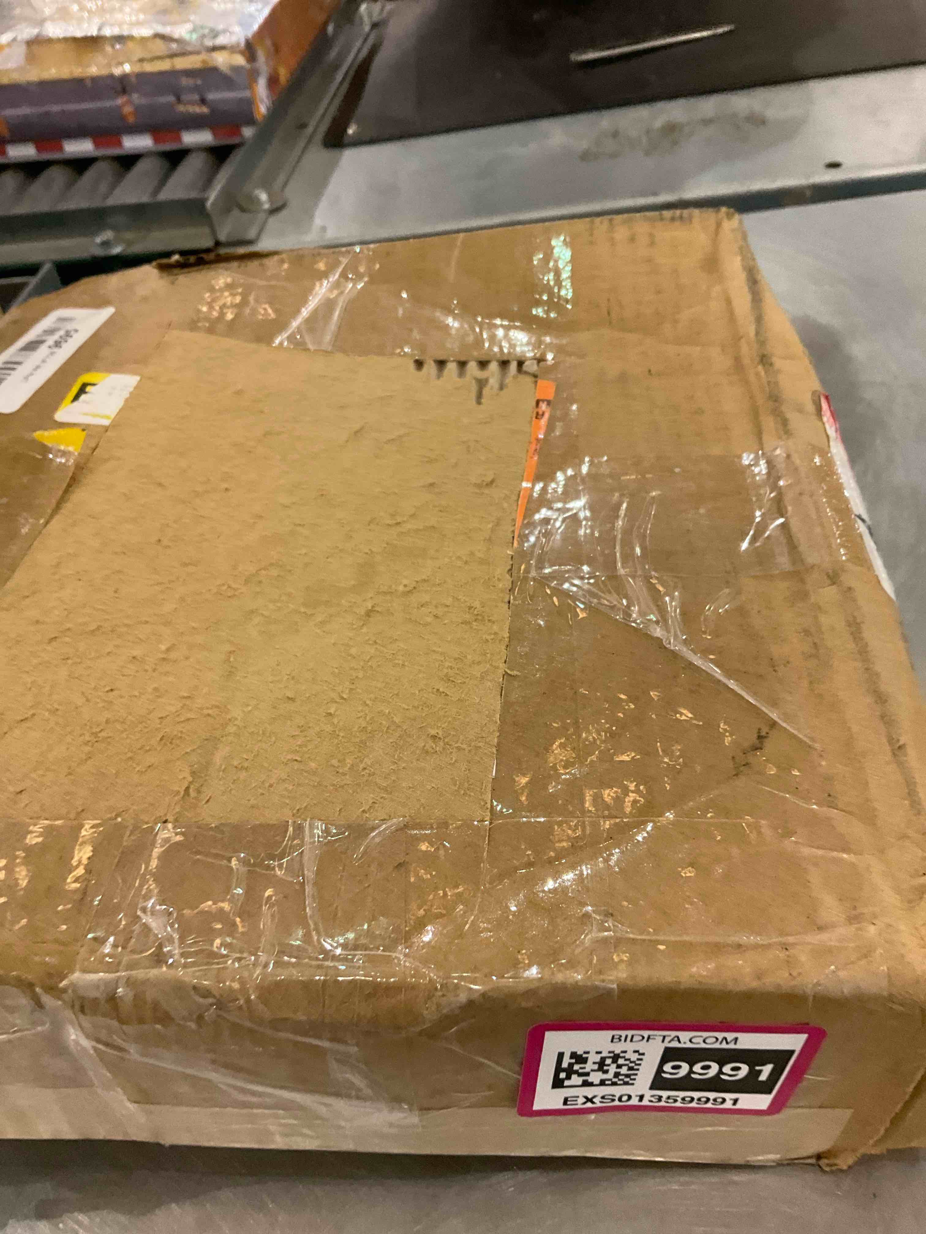 https://s3.amazonaws.com/lotting-images-prod/BargainHunt/EXS01359991_1711546972967.jpeg