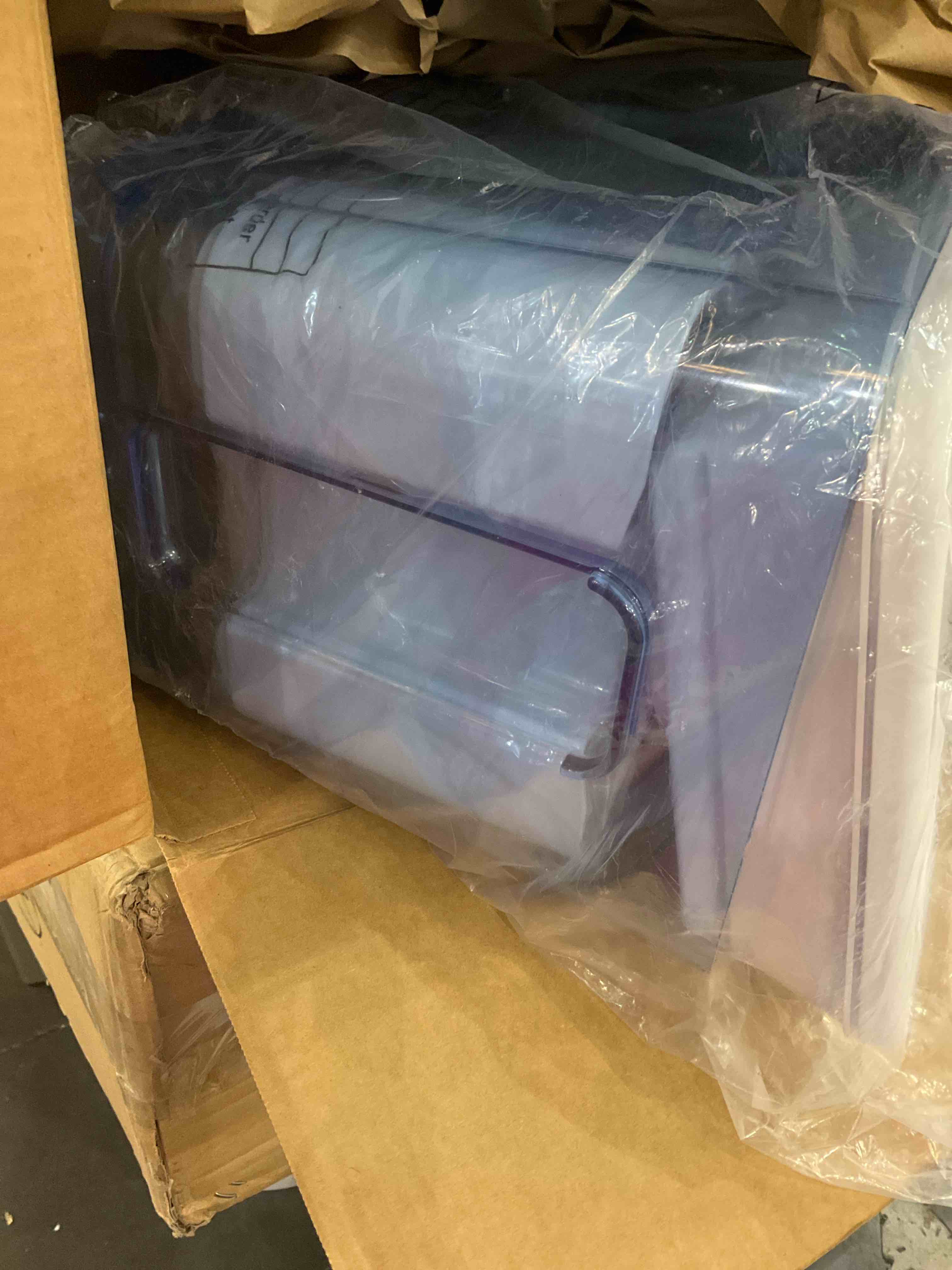 https://s3.amazonaws.com/lotting-images-prod/BargainHunt/EXS01380502_1718374993408.jpeg
