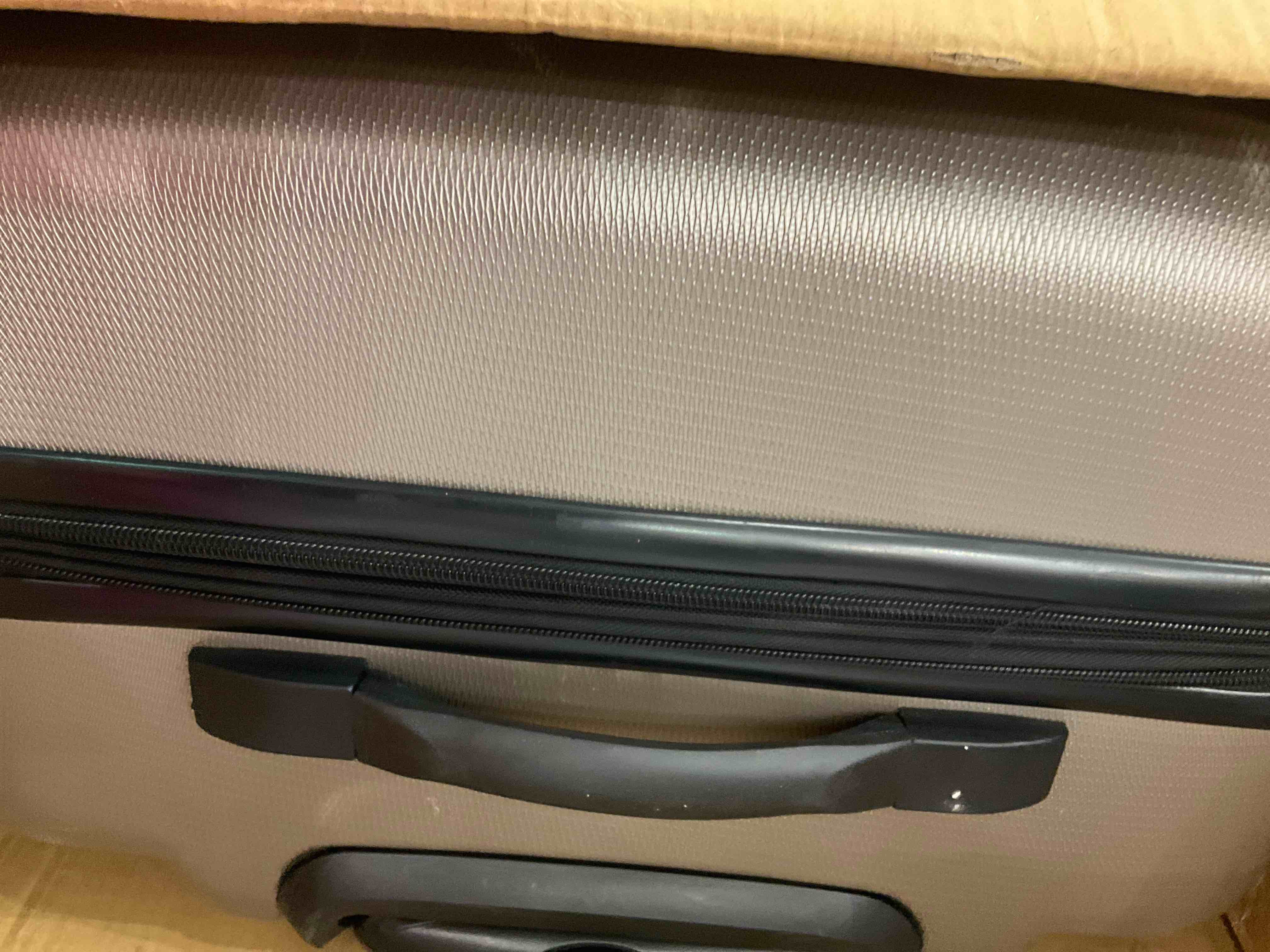https://s3.amazonaws.com/lotting-images-prod/BargainHunt/EXS01380520_1718377395545.jpeg