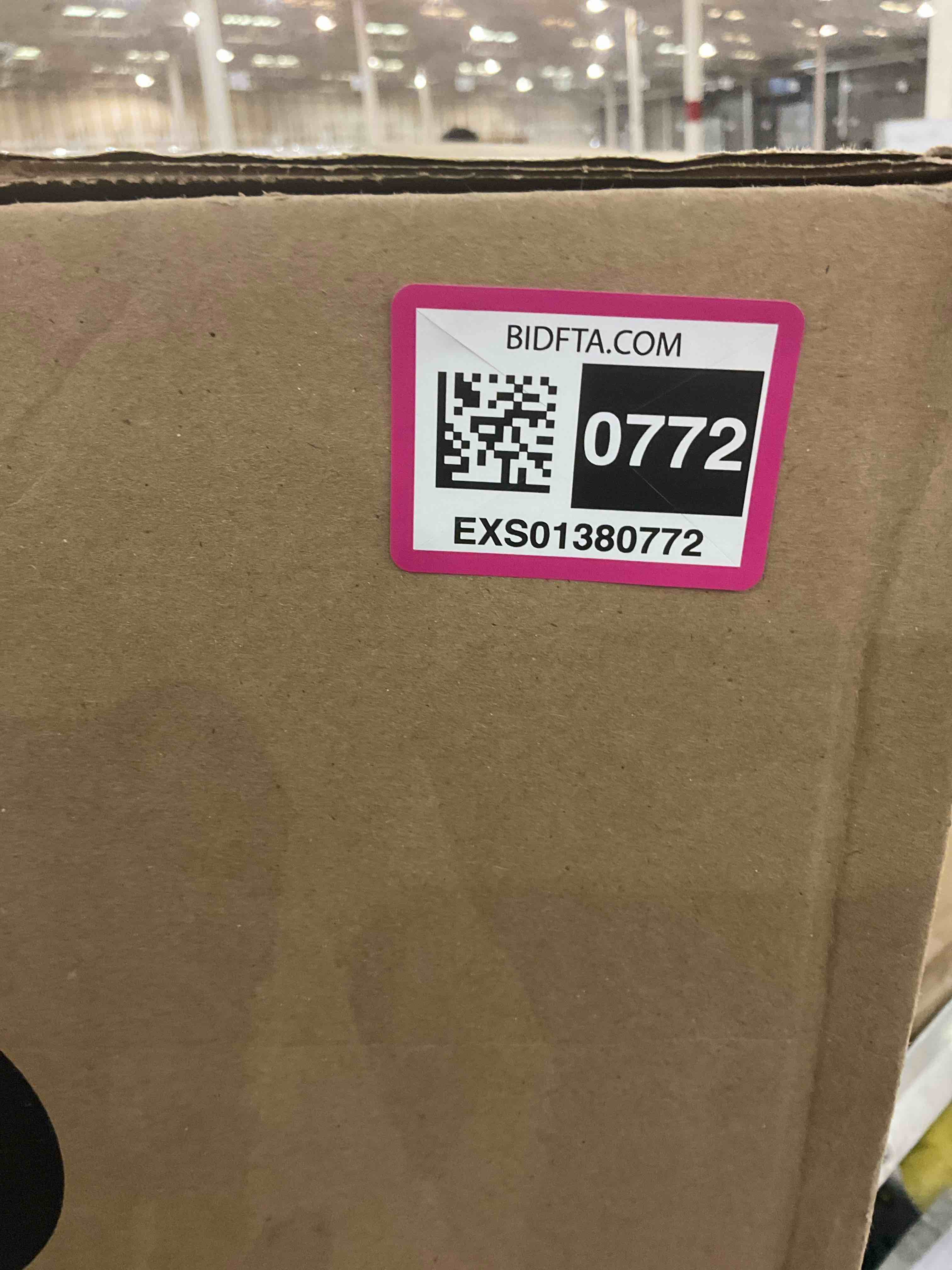 https://s3.amazonaws.com/lotting-images-prod/BargainHunt/EXS01380772_1718717701878.jpeg