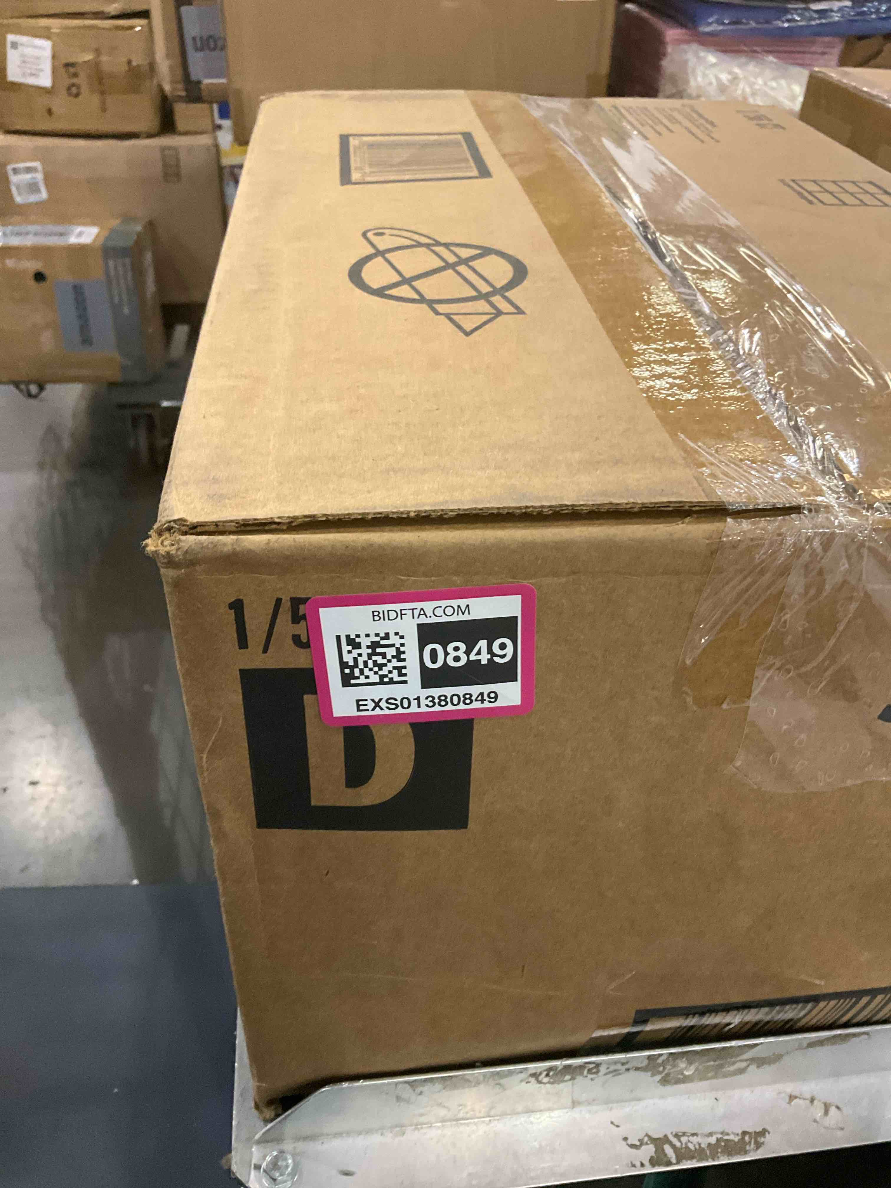 https://s3.amazonaws.com/lotting-images-prod/BargainHunt/EXS01380849_1718731805362.jpeg