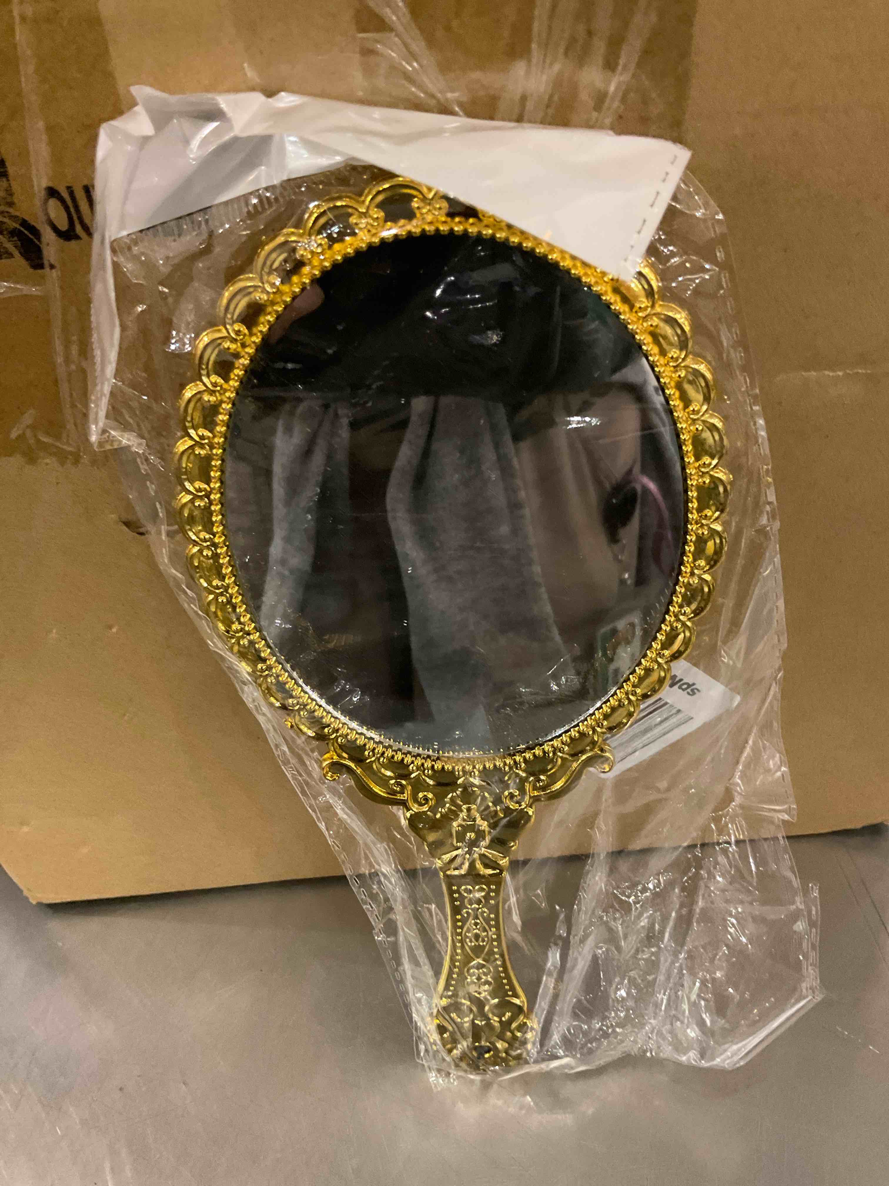 https://s3.amazonaws.com/lotting-images-prod/BargainHunt/EXS01381066_1718632604238.jpeg