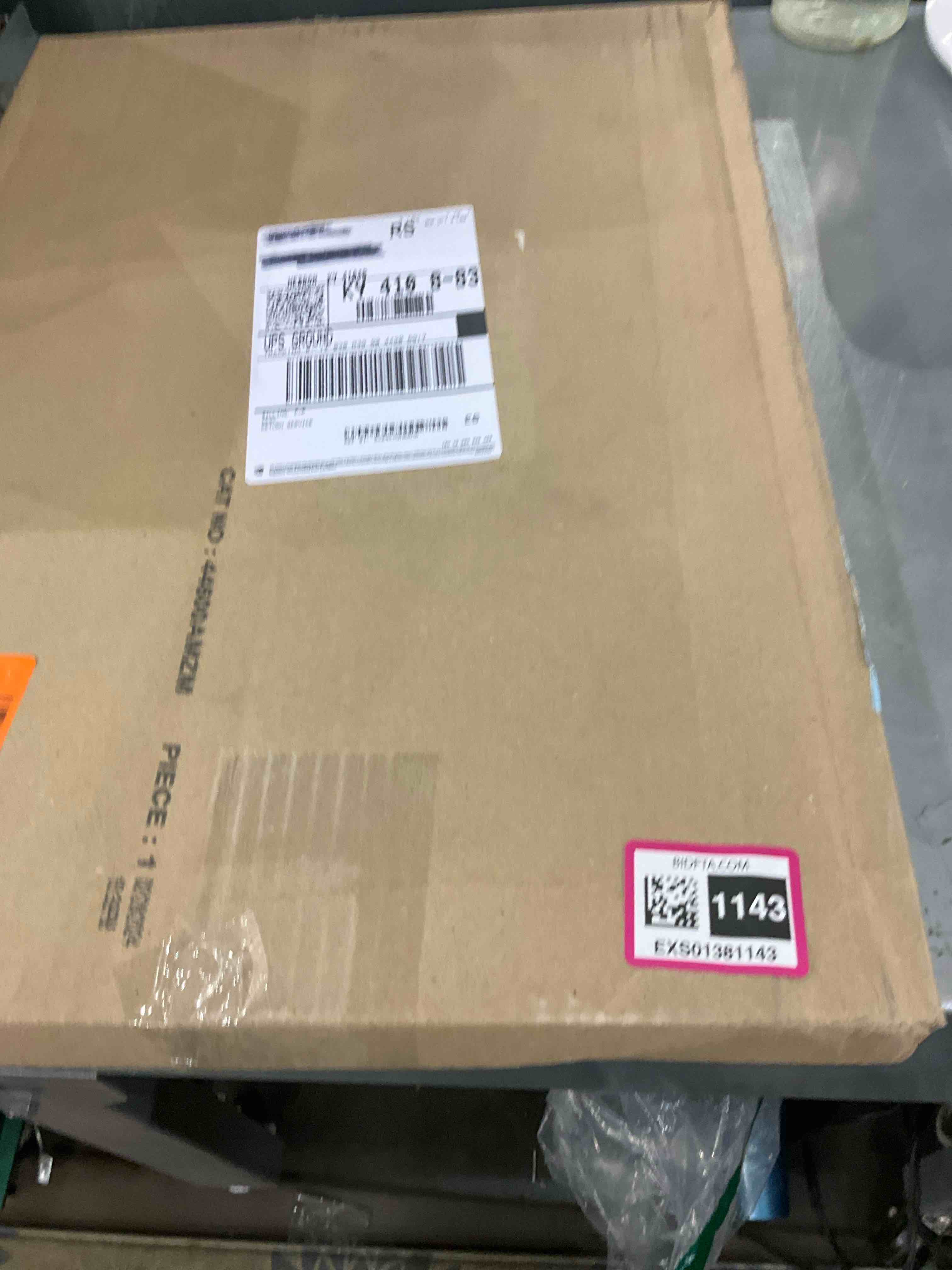 https://s3.amazonaws.com/lotting-images-prod/BargainHunt/EXS01381143_1718710490531.jpeg