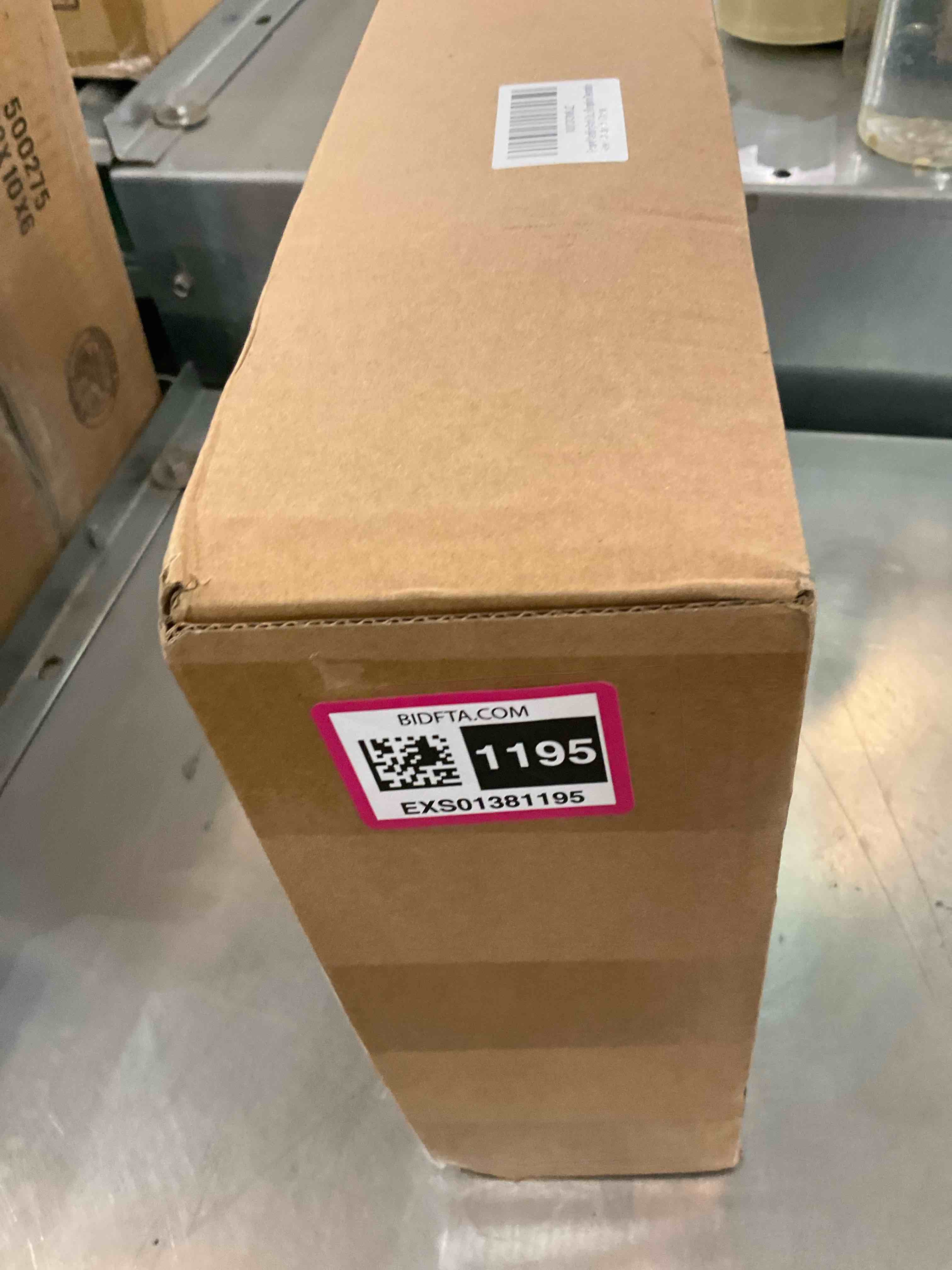 https://s3.amazonaws.com/lotting-images-prod/BargainHunt/EXS01381195_1718724059024.jpeg