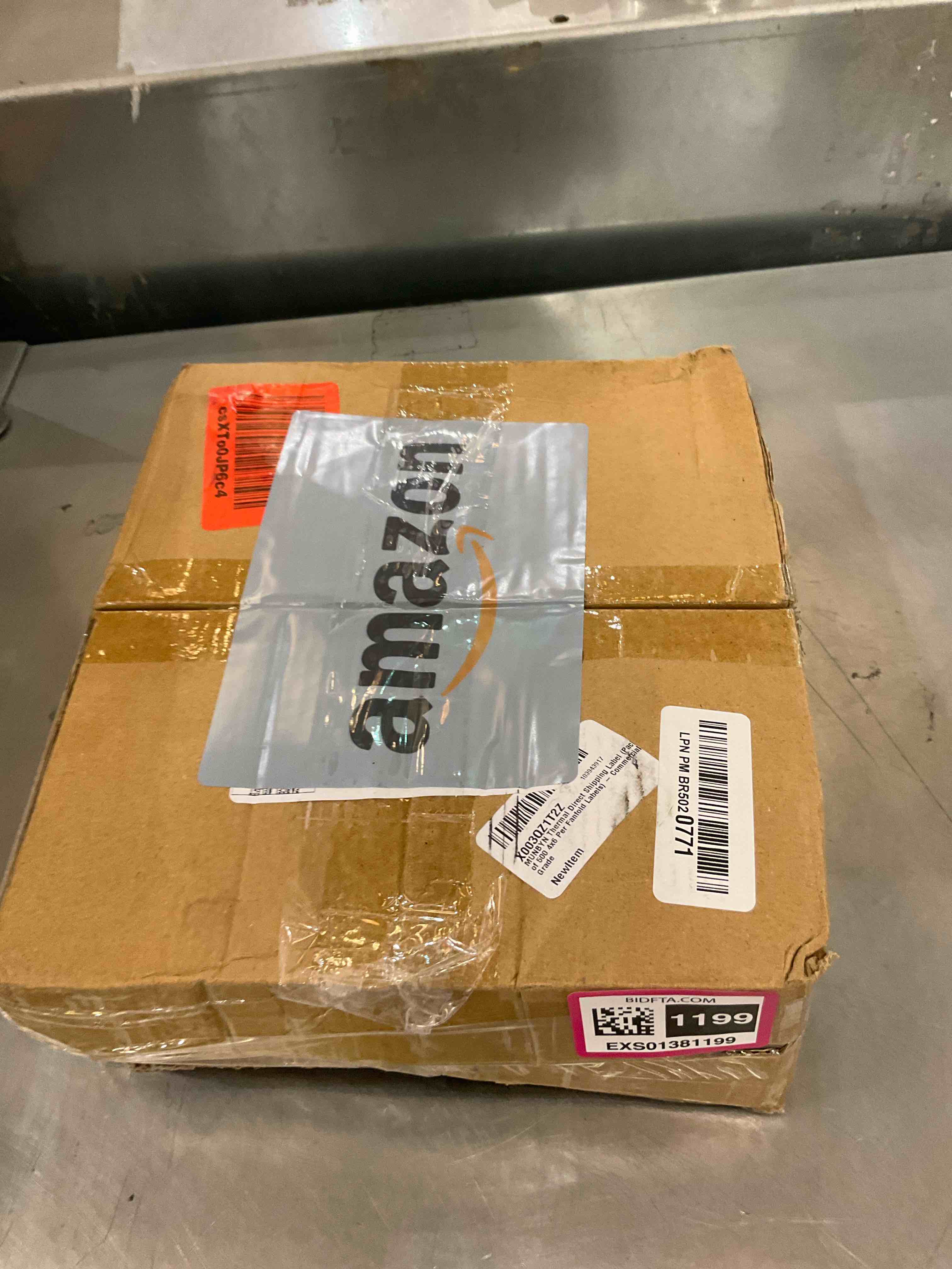 https://s3.amazonaws.com/lotting-images-prod/BargainHunt/EXS01381199_1718724529665.jpeg