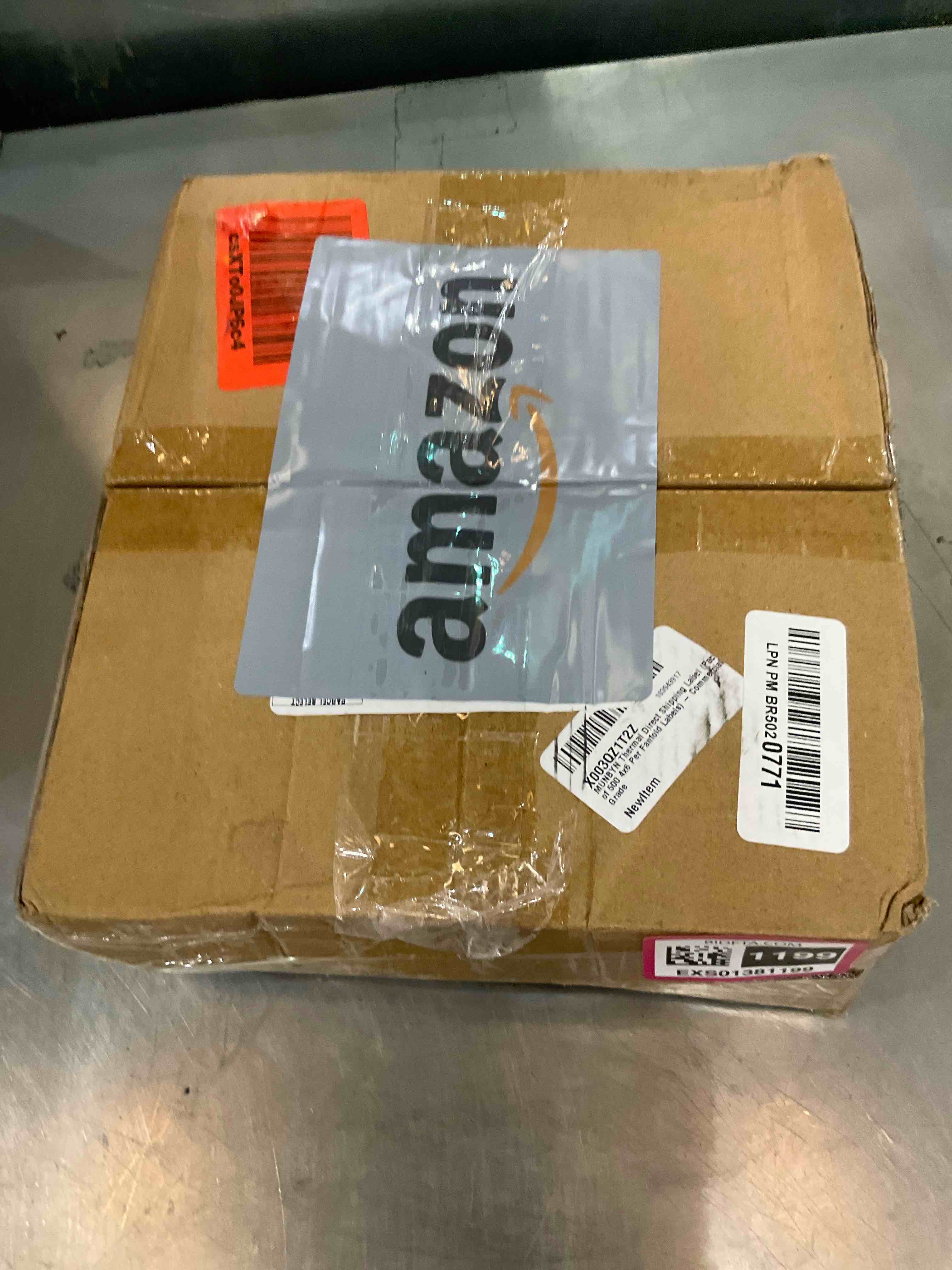 https://s3.amazonaws.com/lotting-images-prod/BargainHunt/EXS01381199_1718724532613.jpeg