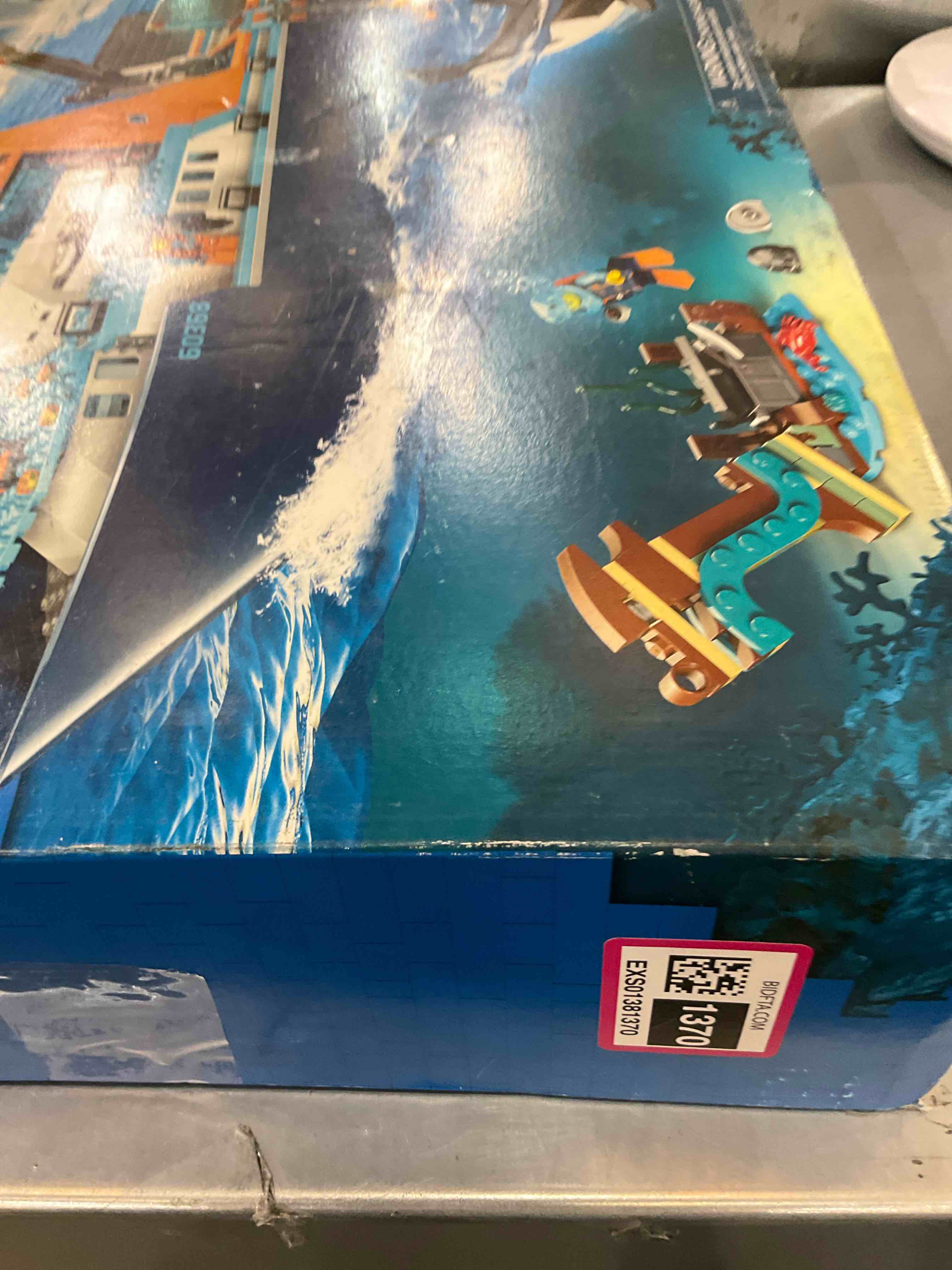 https://s3.amazonaws.com/lotting-images-prod/BargainHunt/EXS01381370_1718892741571.jpeg