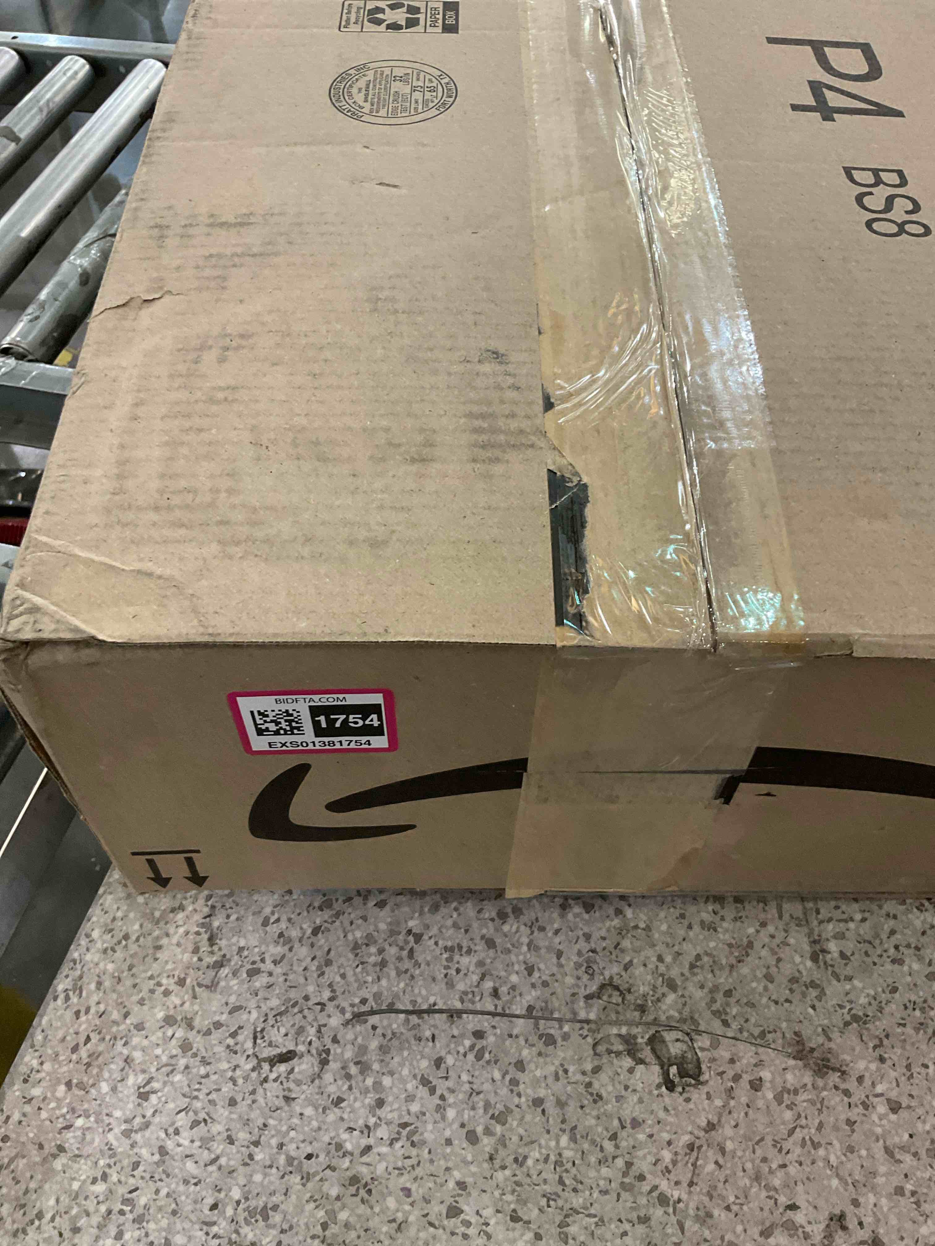 https://s3.amazonaws.com/lotting-images-prod/BargainHunt/EXS01381754_1718977997991.jpeg