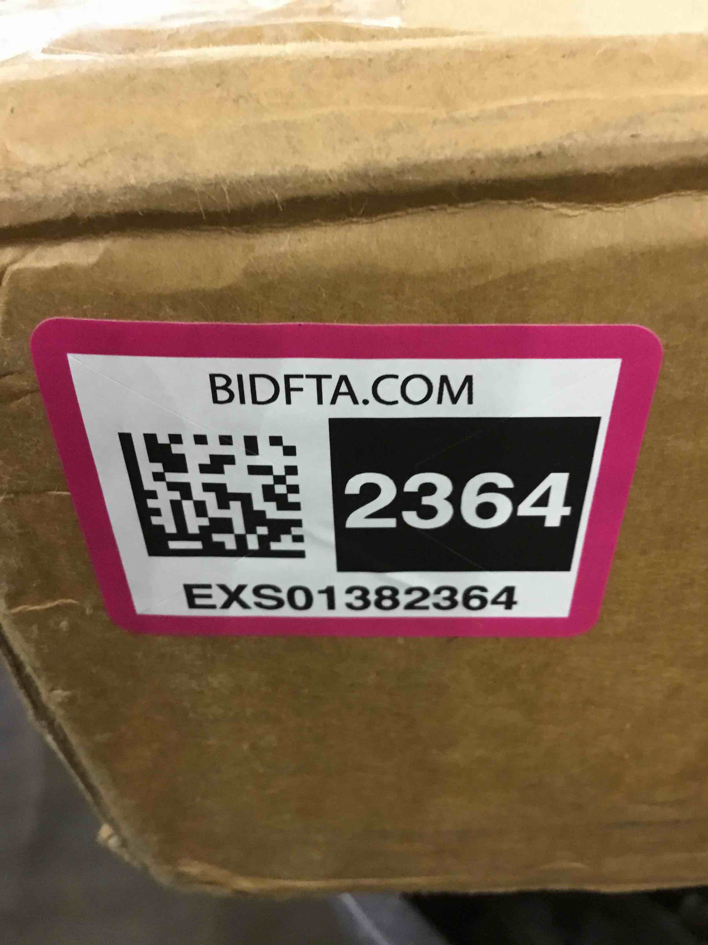 https://s3.amazonaws.com/lotting-images-prod/BargainHunt/EXS01382364_1720443116348.jpeg