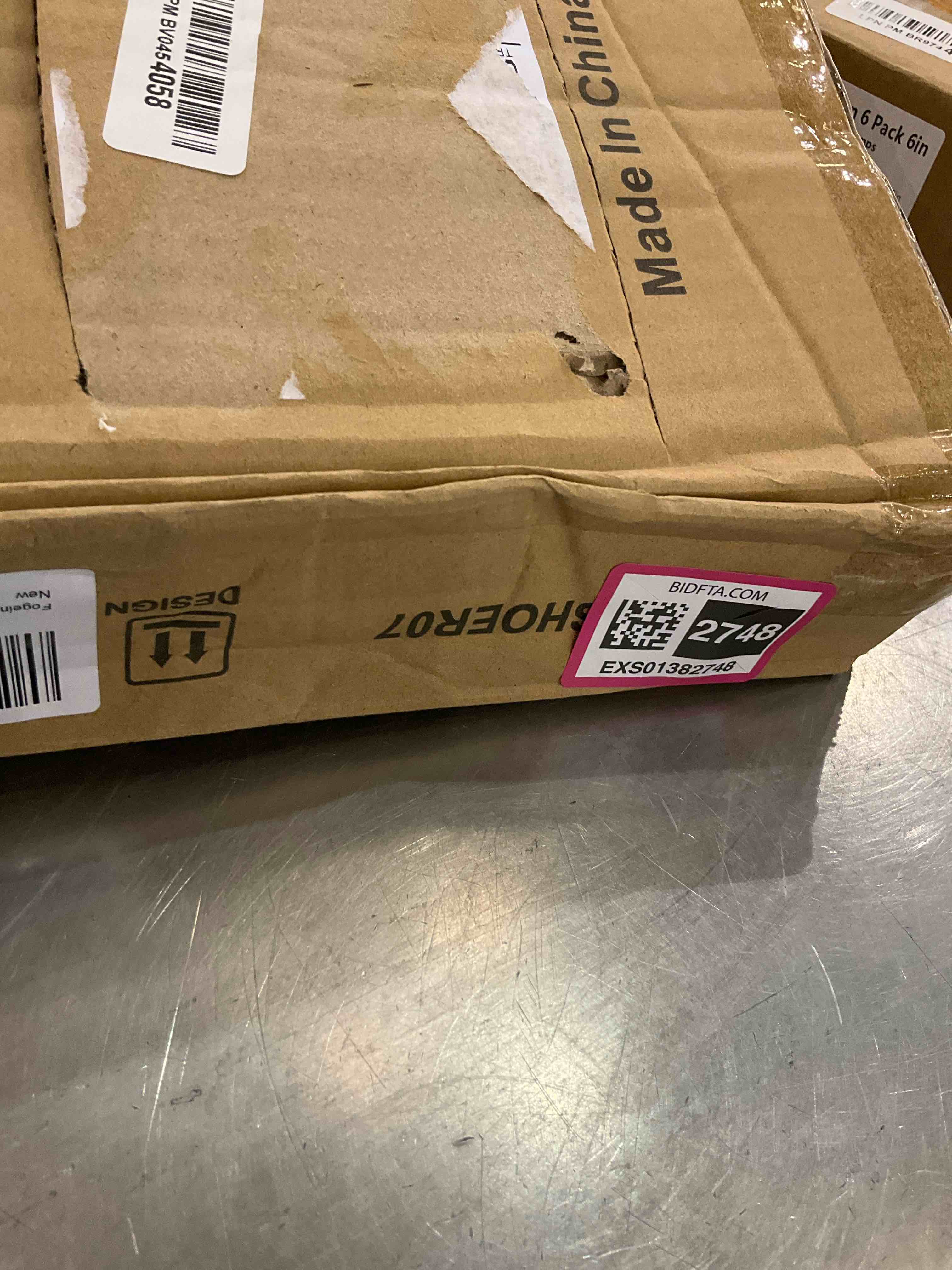 https://s3.amazonaws.com/lotting-images-prod/BargainHunt/EXS01382748_1718631303255.jpeg
