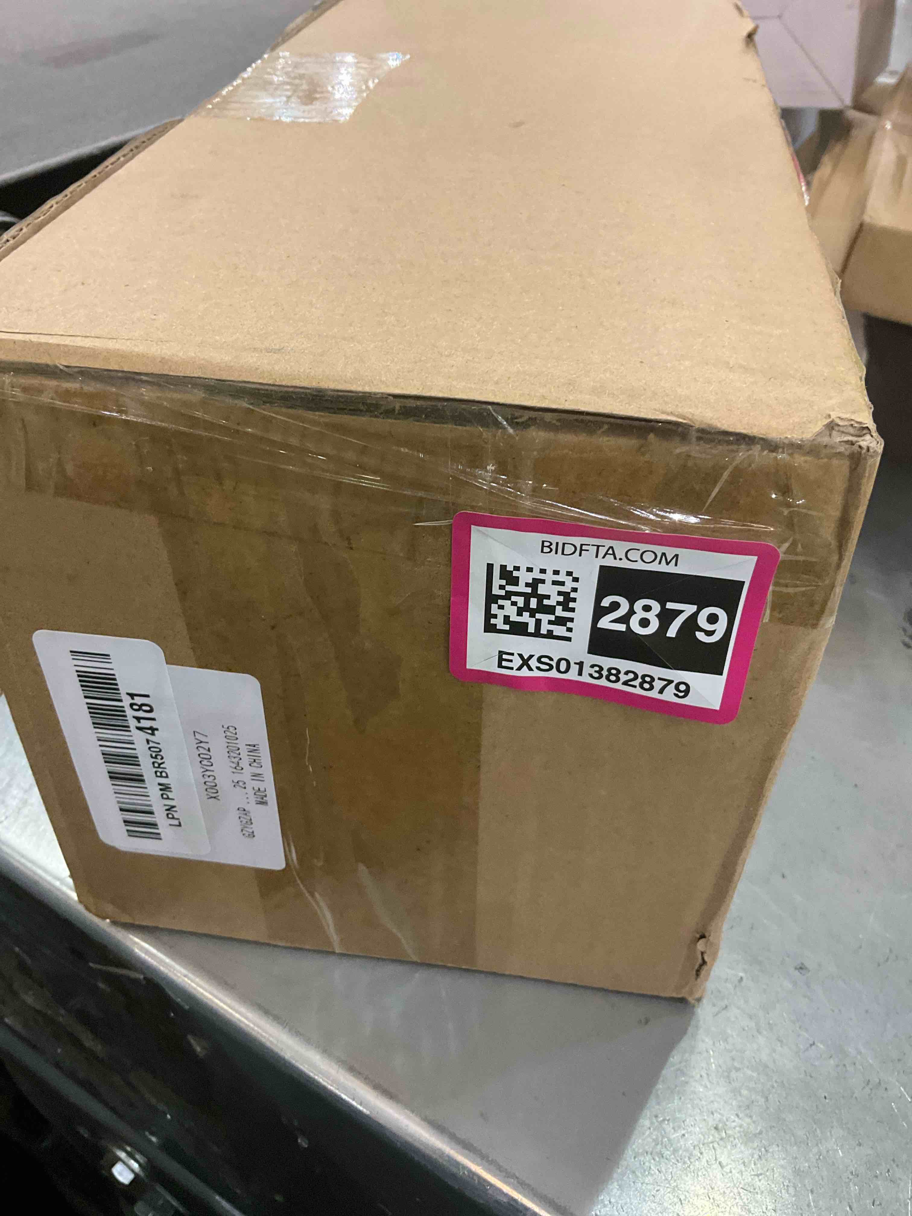 https://s3.amazonaws.com/lotting-images-prod/BargainHunt/EXS01382879_1718894222809.jpeg