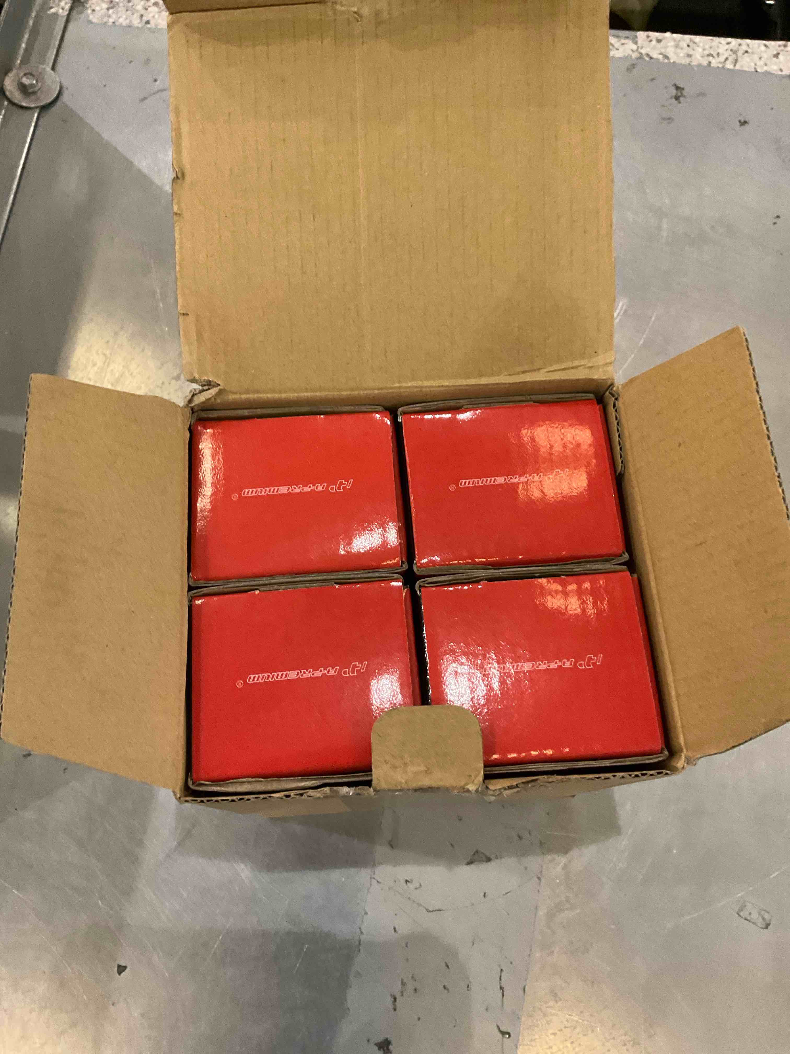 https://s3.amazonaws.com/lotting-images-prod/BargainHunt/EXS01383346_1718732630437.jpeg