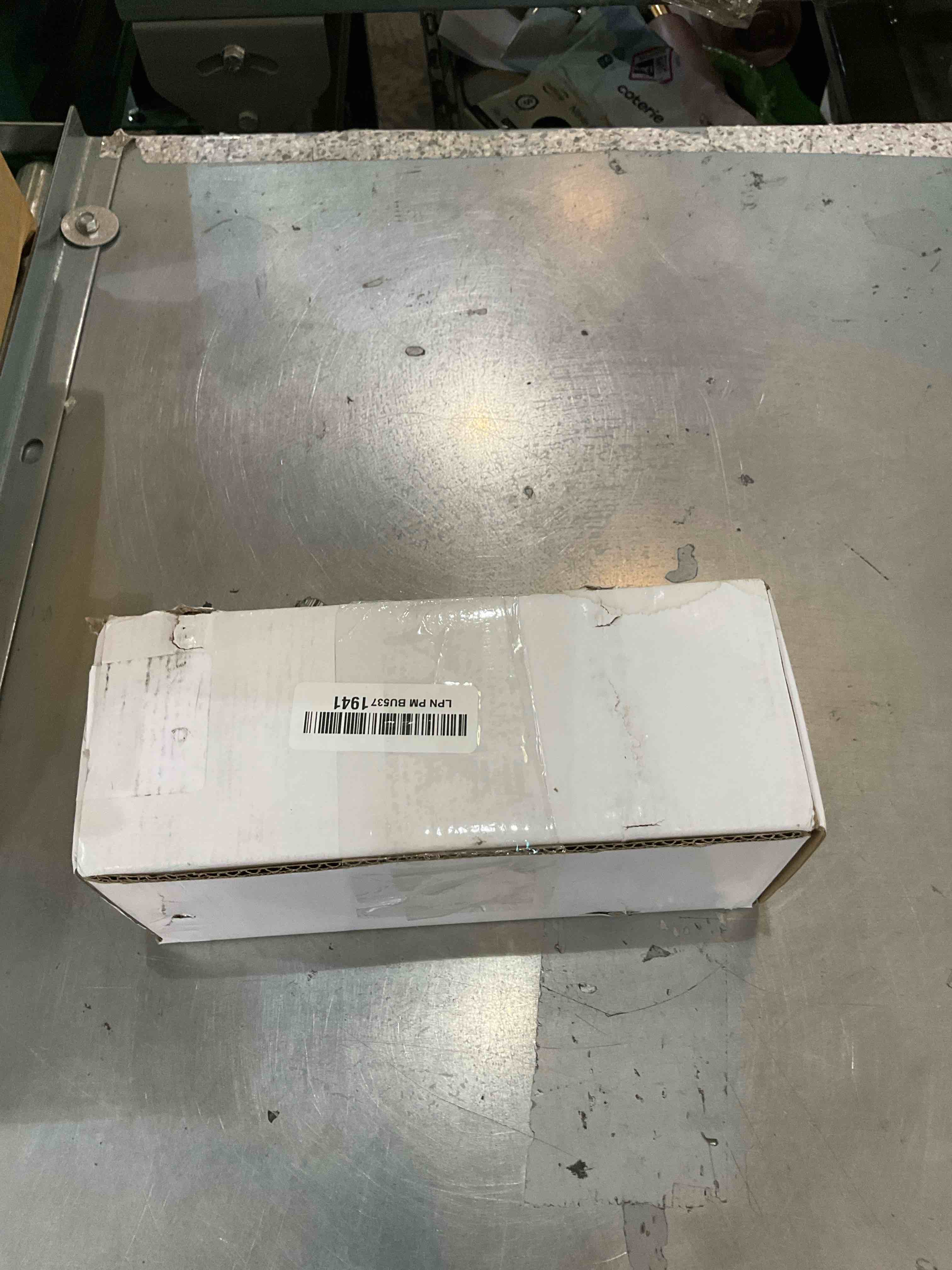 https://s3.amazonaws.com/lotting-images-prod/BargainHunt/EXS01383490_1718812363749.jpeg