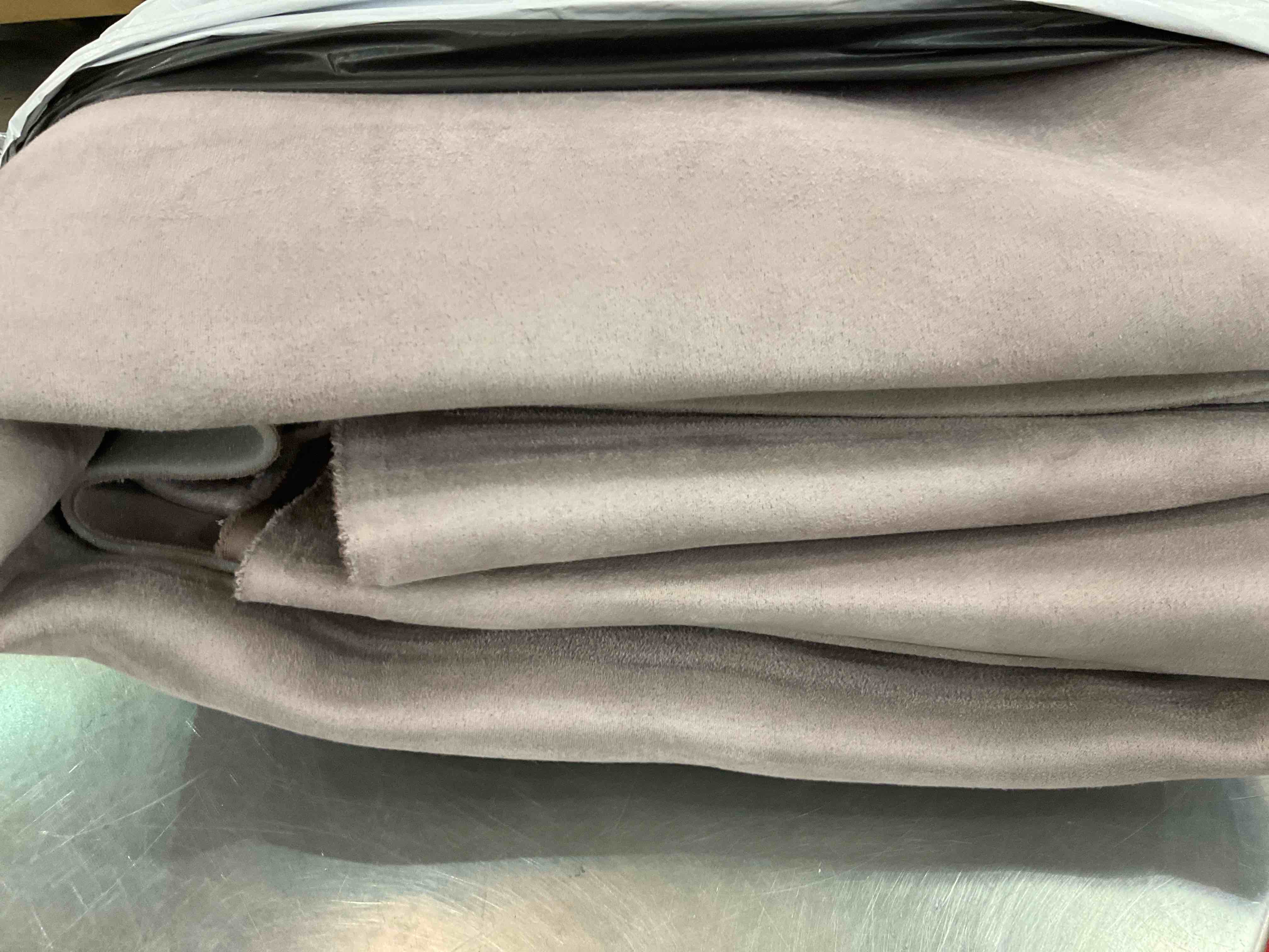 https://s3.amazonaws.com/lotting-images-prod/BargainHunt/EXS01384633_1718377389771.jpeg