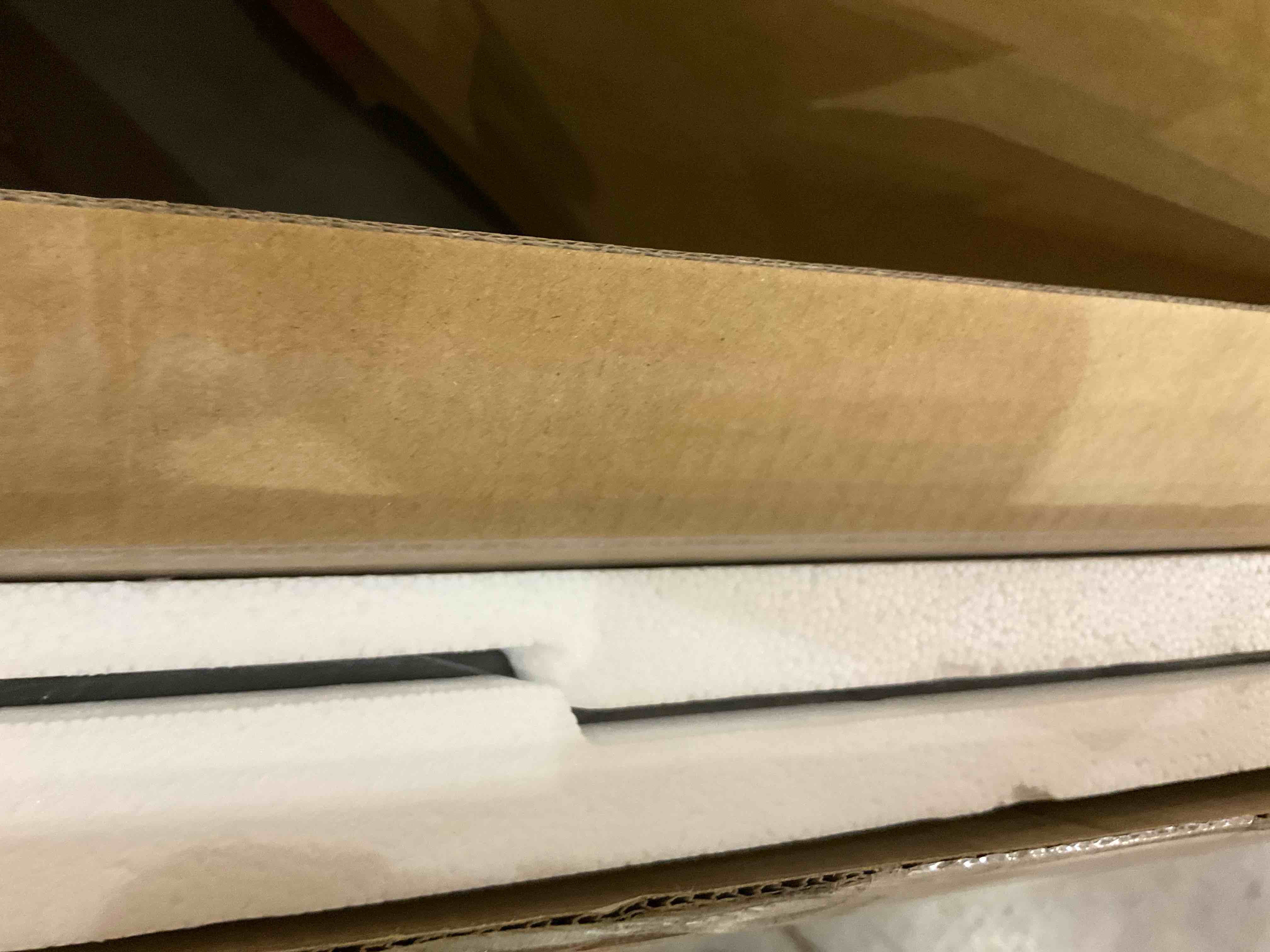 https://s3.amazonaws.com/lotting-images-prod/BargainHunt/EXS01384711_1718626579922.jpeg