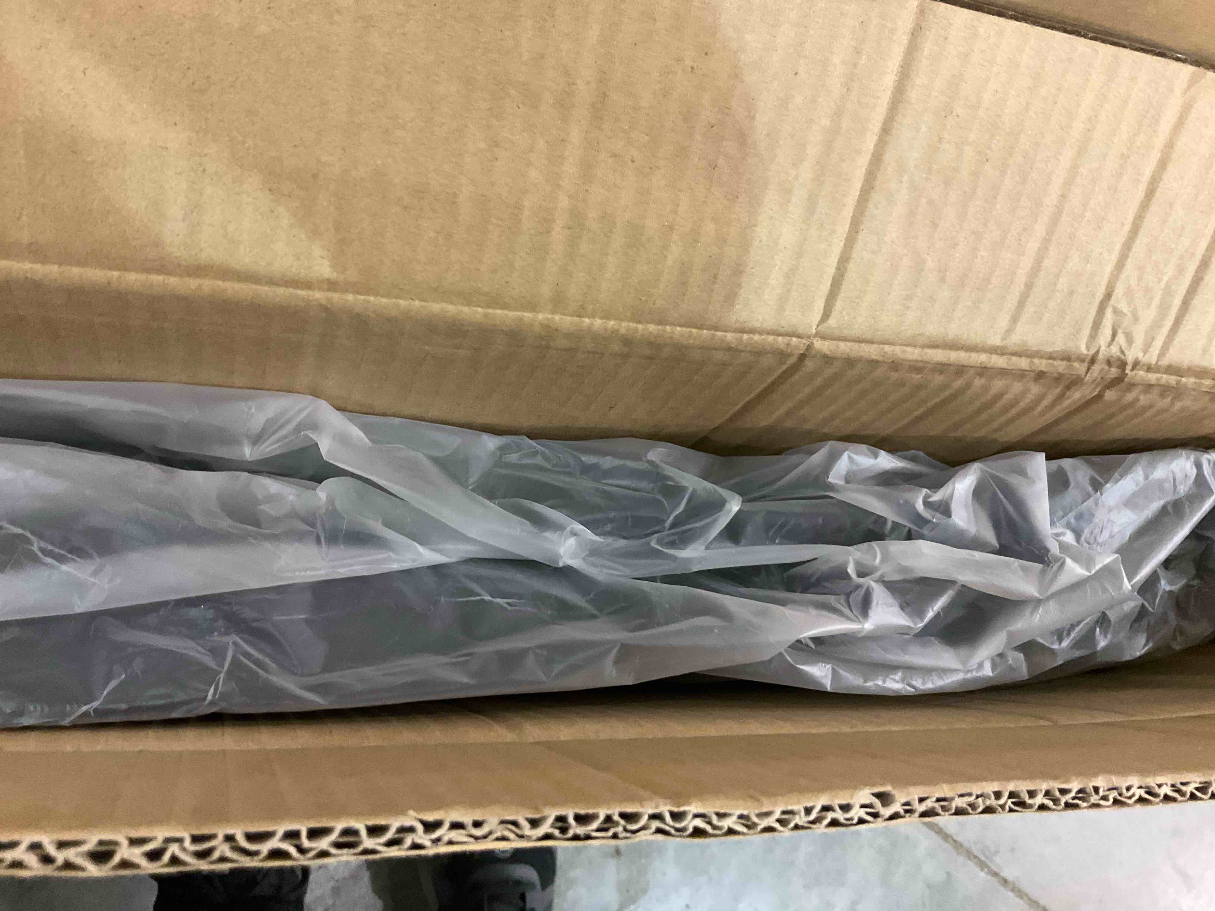 https://s3.amazonaws.com/lotting-images-prod/BargainHunt/EXS01384713_1718626802326.jpeg