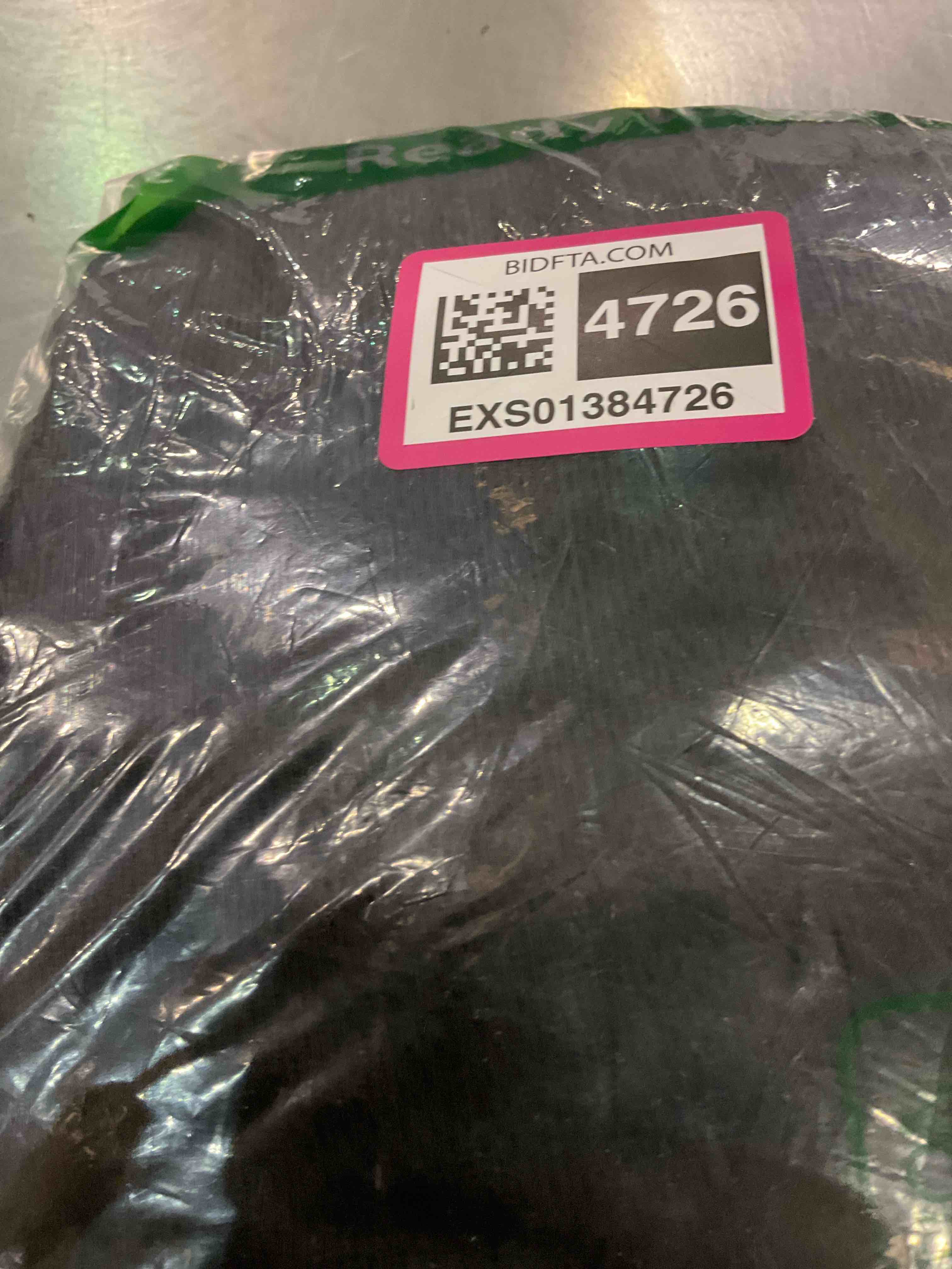 https://s3.amazonaws.com/lotting-images-prod/BargainHunt/EXS01384726_1718628939083.jpeg
