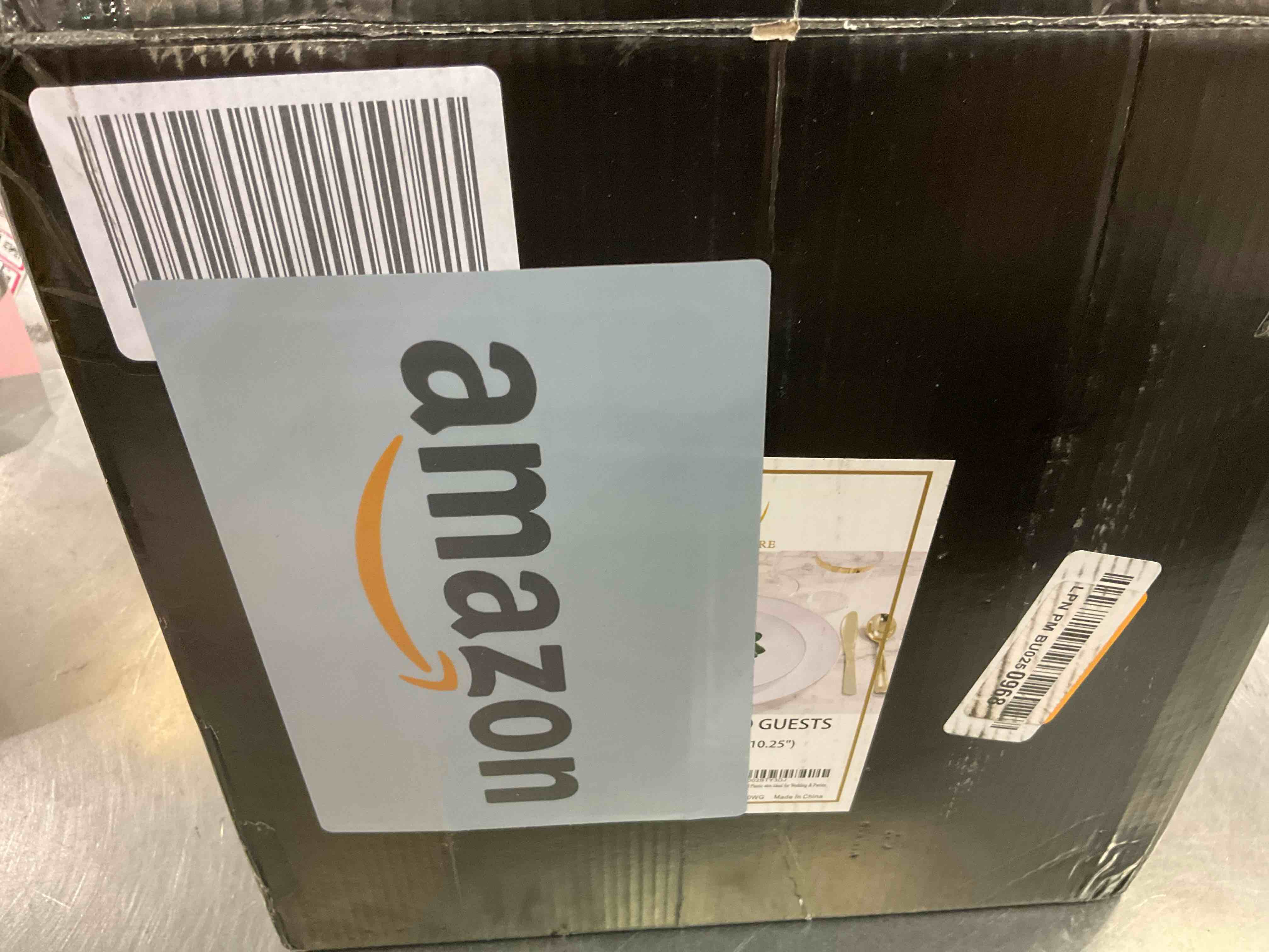 Gold Plastic Dessert Plates,White Appetizer Plates for Wedding & Parties