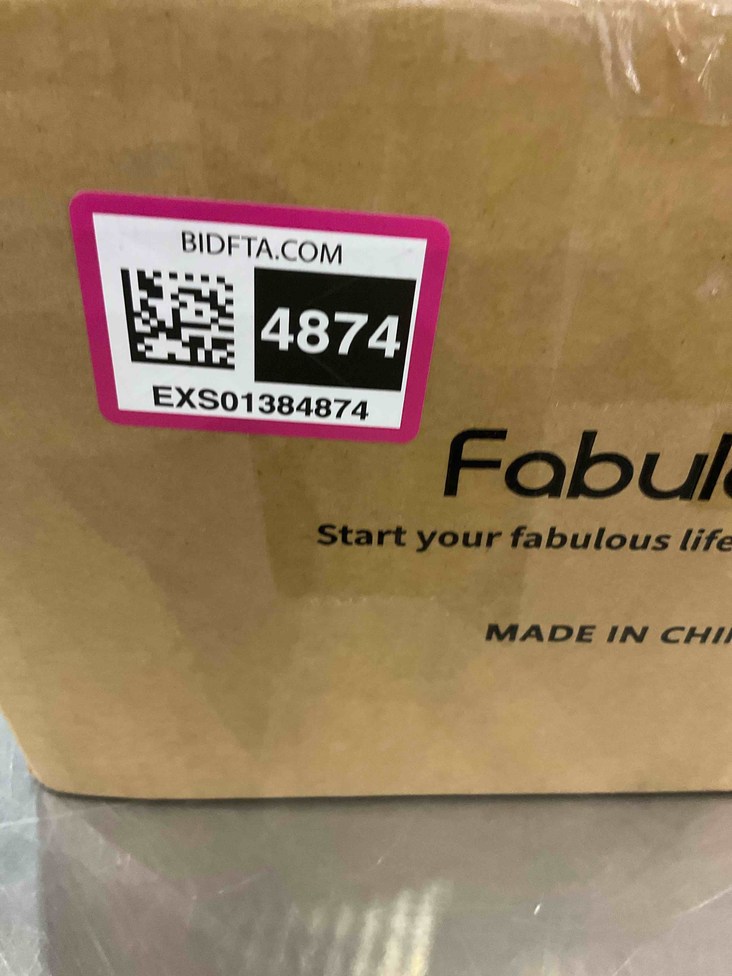 https://s3.amazonaws.com/lotting-images-prod/BargainHunt/EXS01384874_1718711674915.jpeg