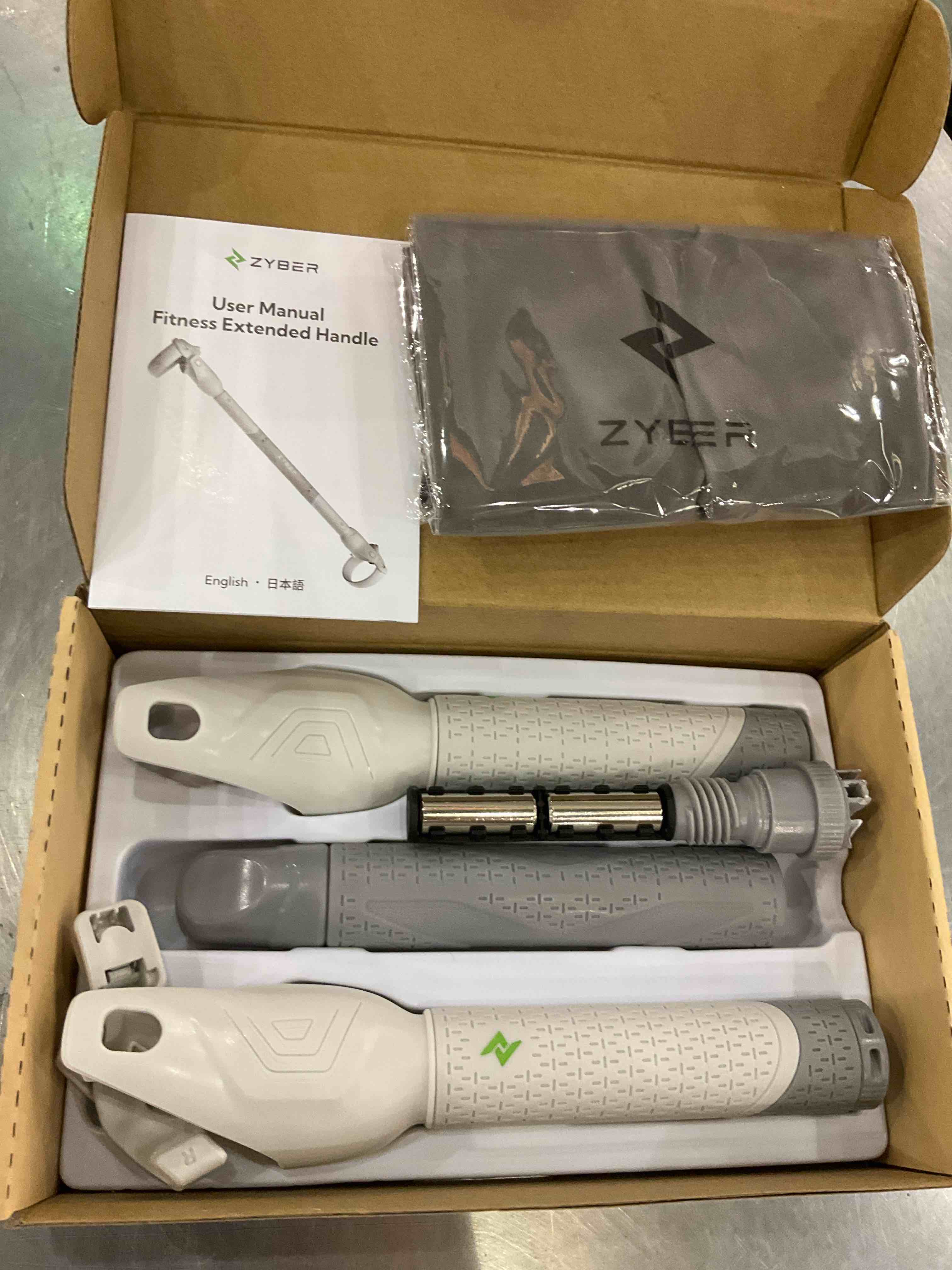 https://s3.amazonaws.com/lotting-images-prod/BargainHunt/EXS01384879_1718712092258.jpeg