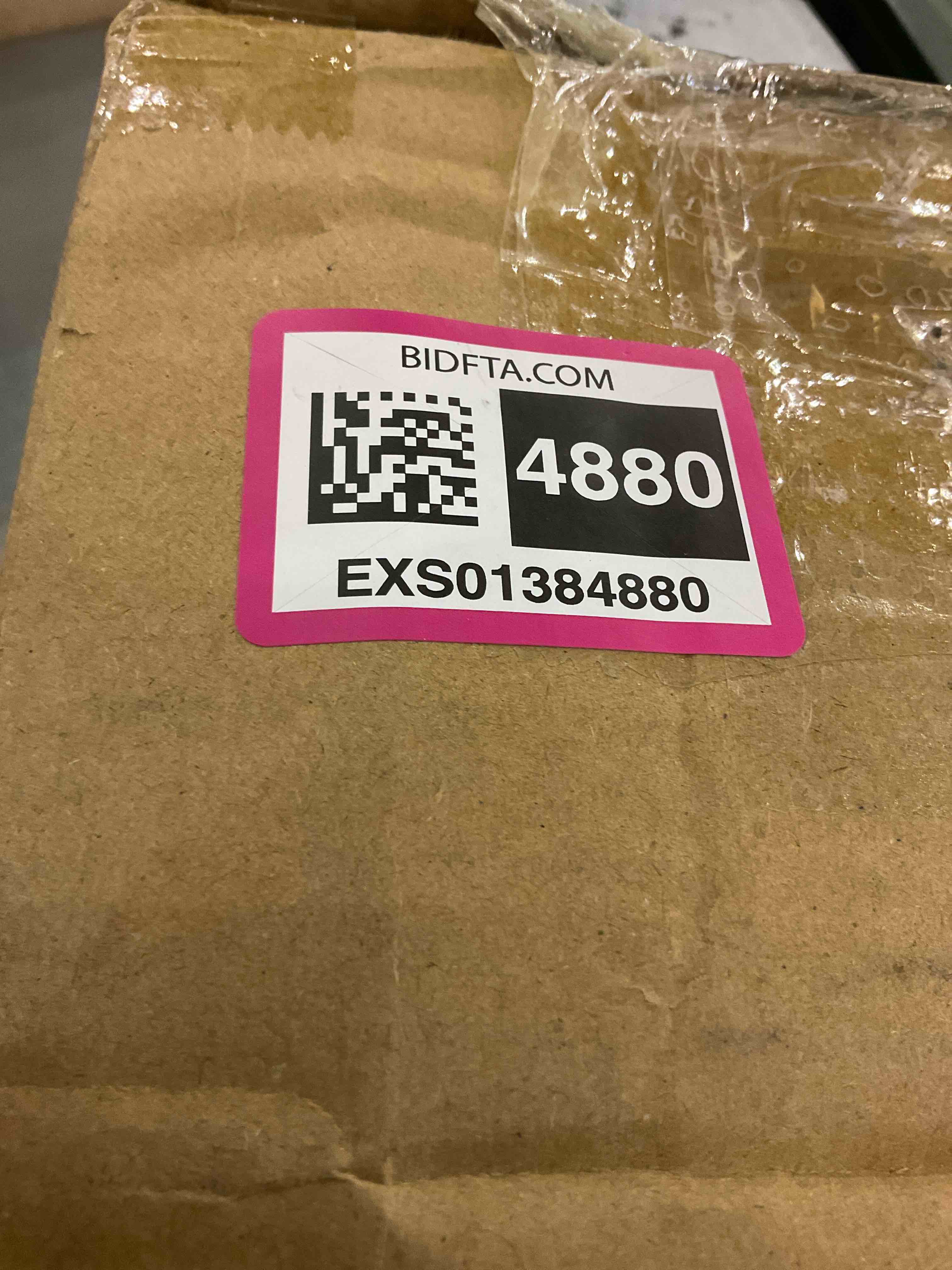 https://s3.amazonaws.com/lotting-images-prod/BargainHunt/EXS01384880_1718712190124.jpeg