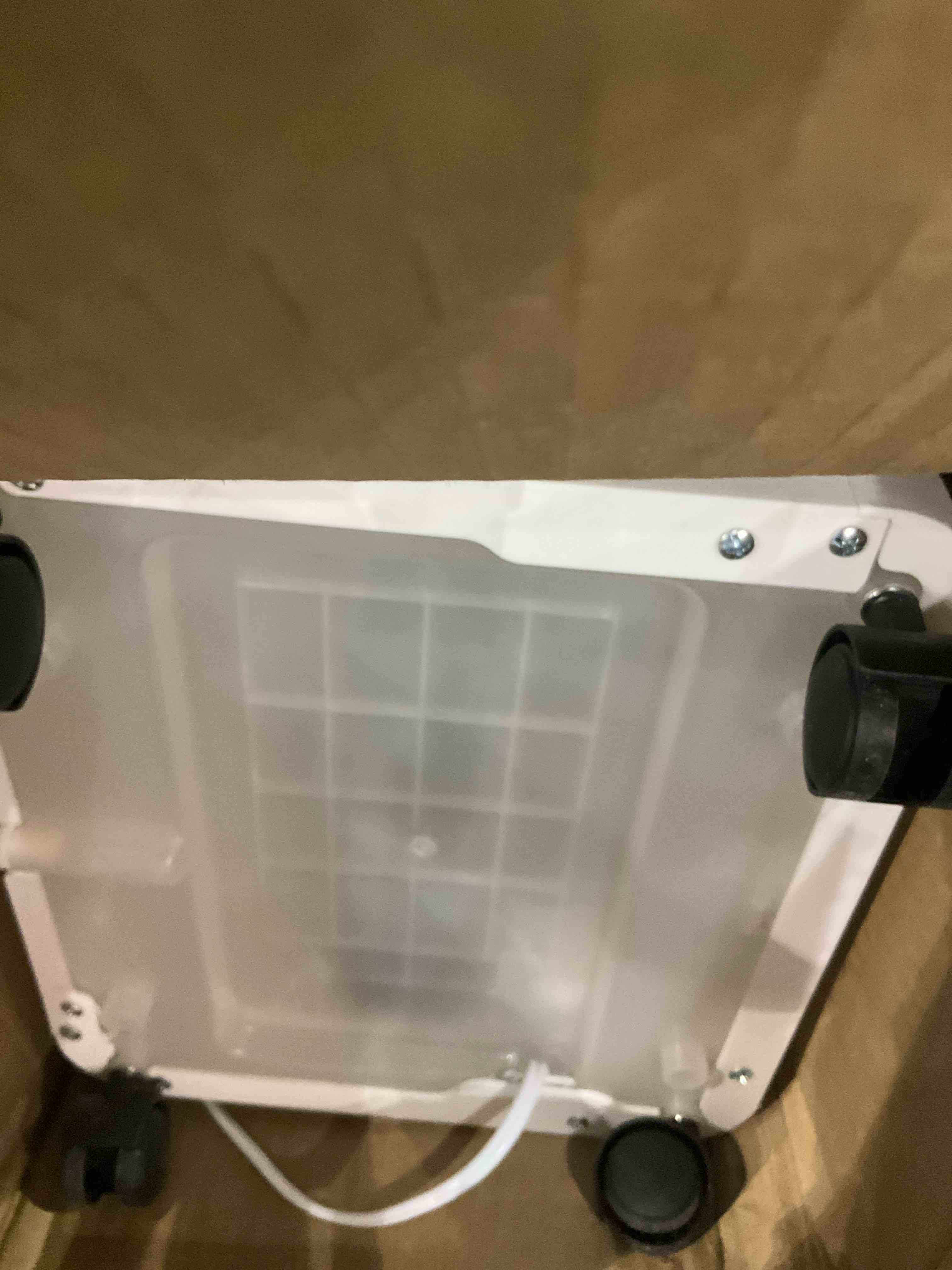 https://s3.amazonaws.com/lotting-images-prod/BargainHunt/EXS01385166_1718364790773.jpeg