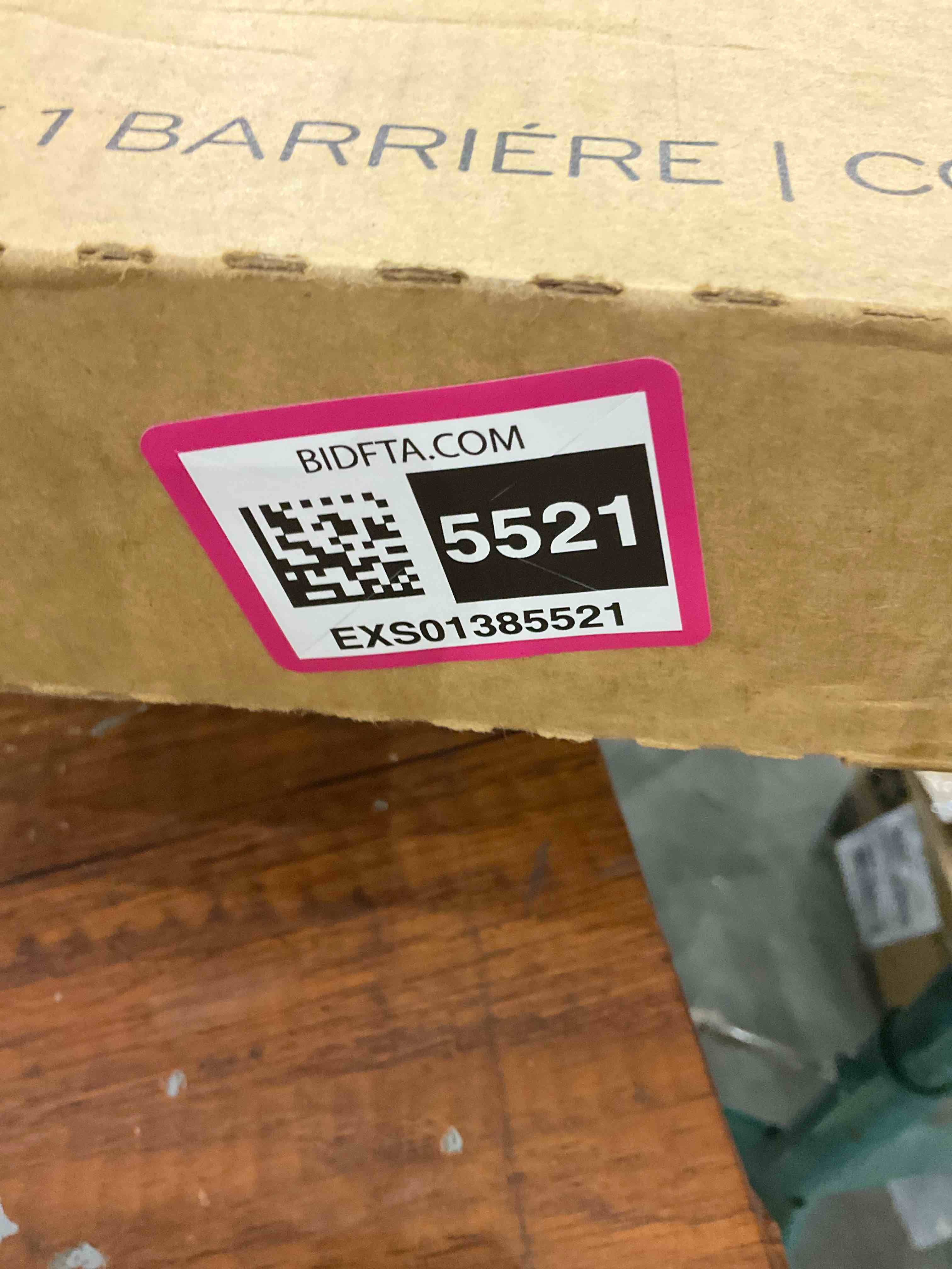 https://s3.amazonaws.com/lotting-images-prod/BargainHunt/EXS01385521_1718623801033.jpeg