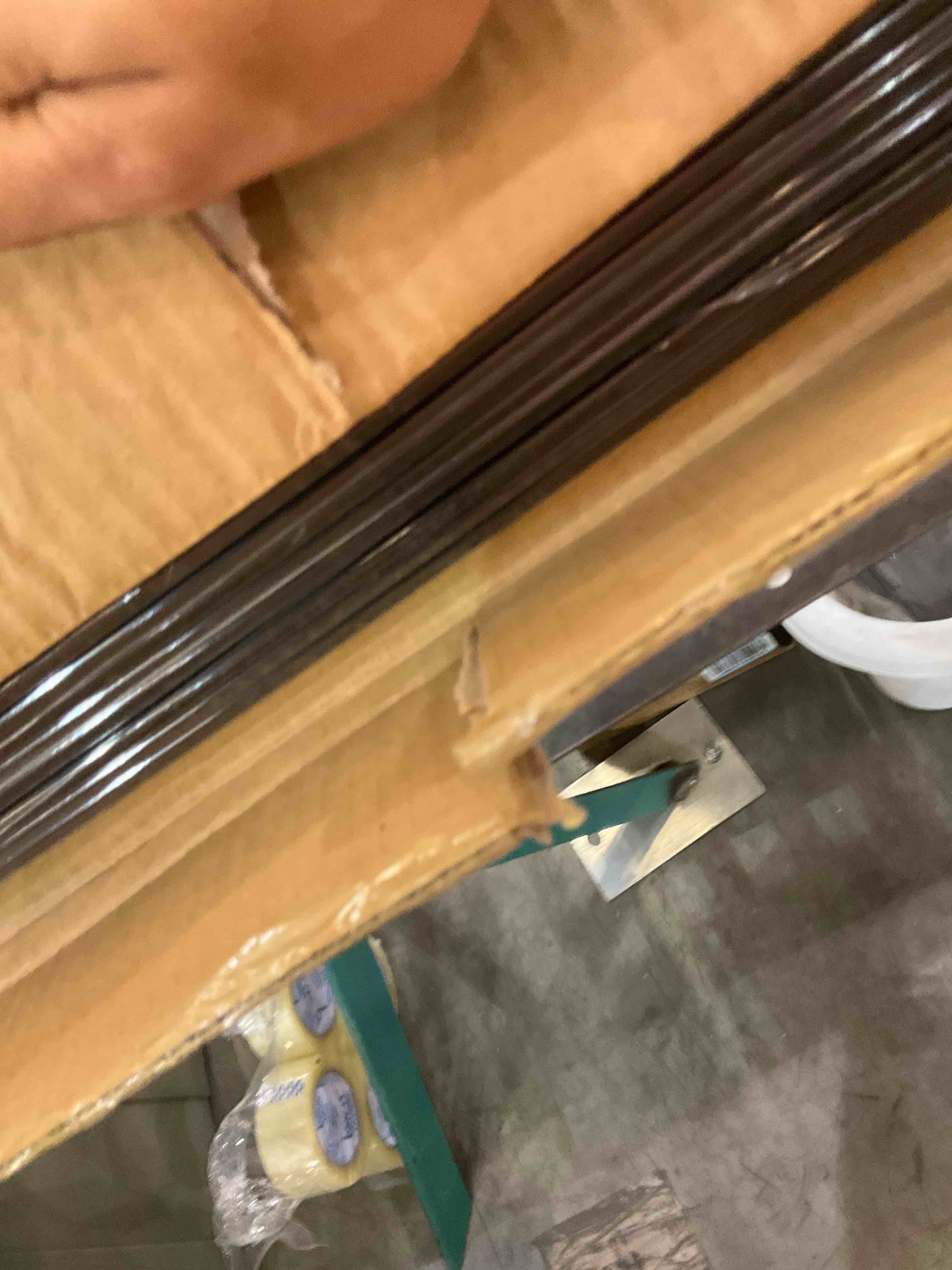 https://s3.amazonaws.com/lotting-images-prod/BargainHunt/EXS01385569_1718632266003.jpeg