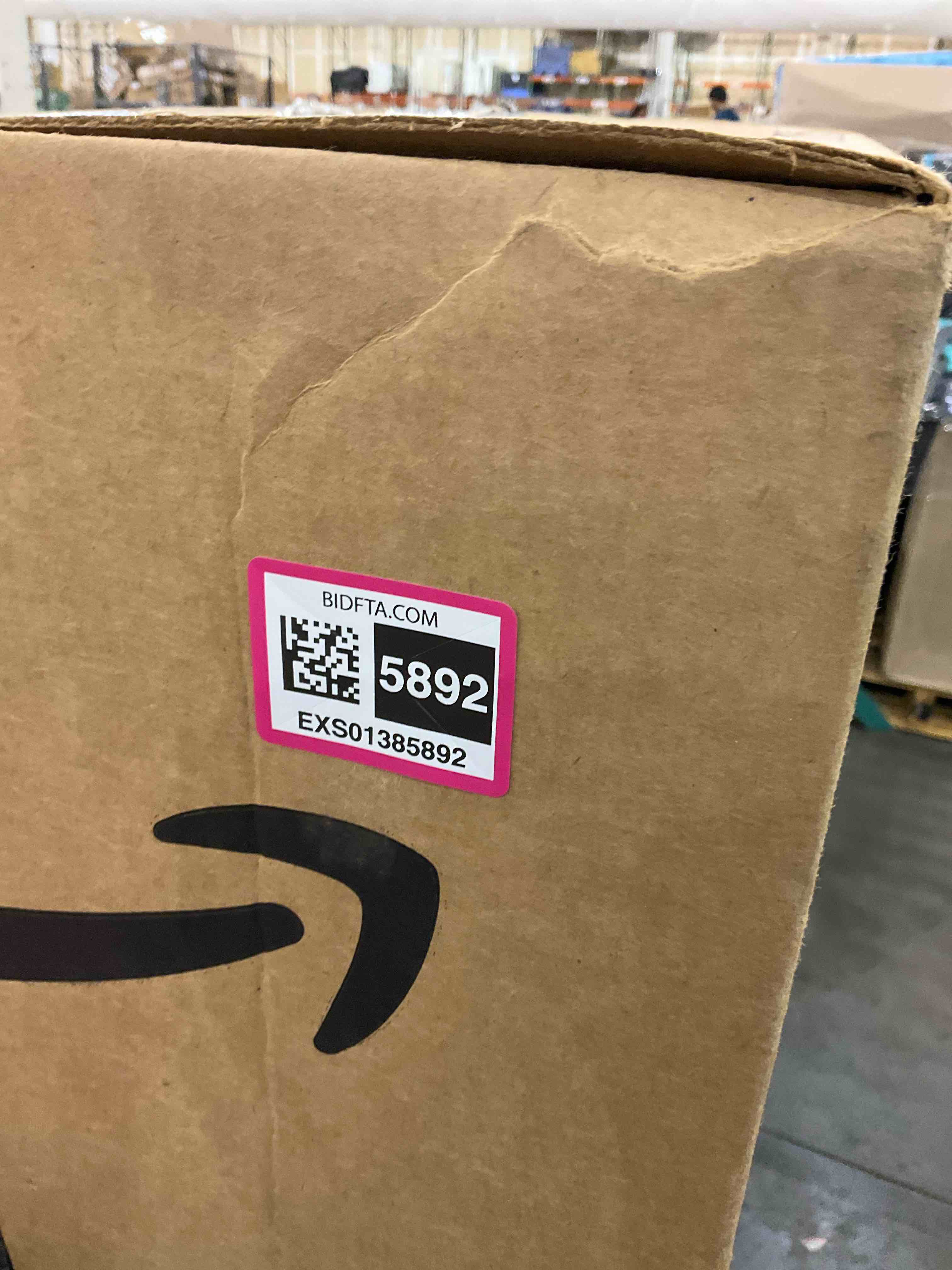 https://s3.amazonaws.com/lotting-images-prod/BargainHunt/EXS01385892_1718803660034.jpeg