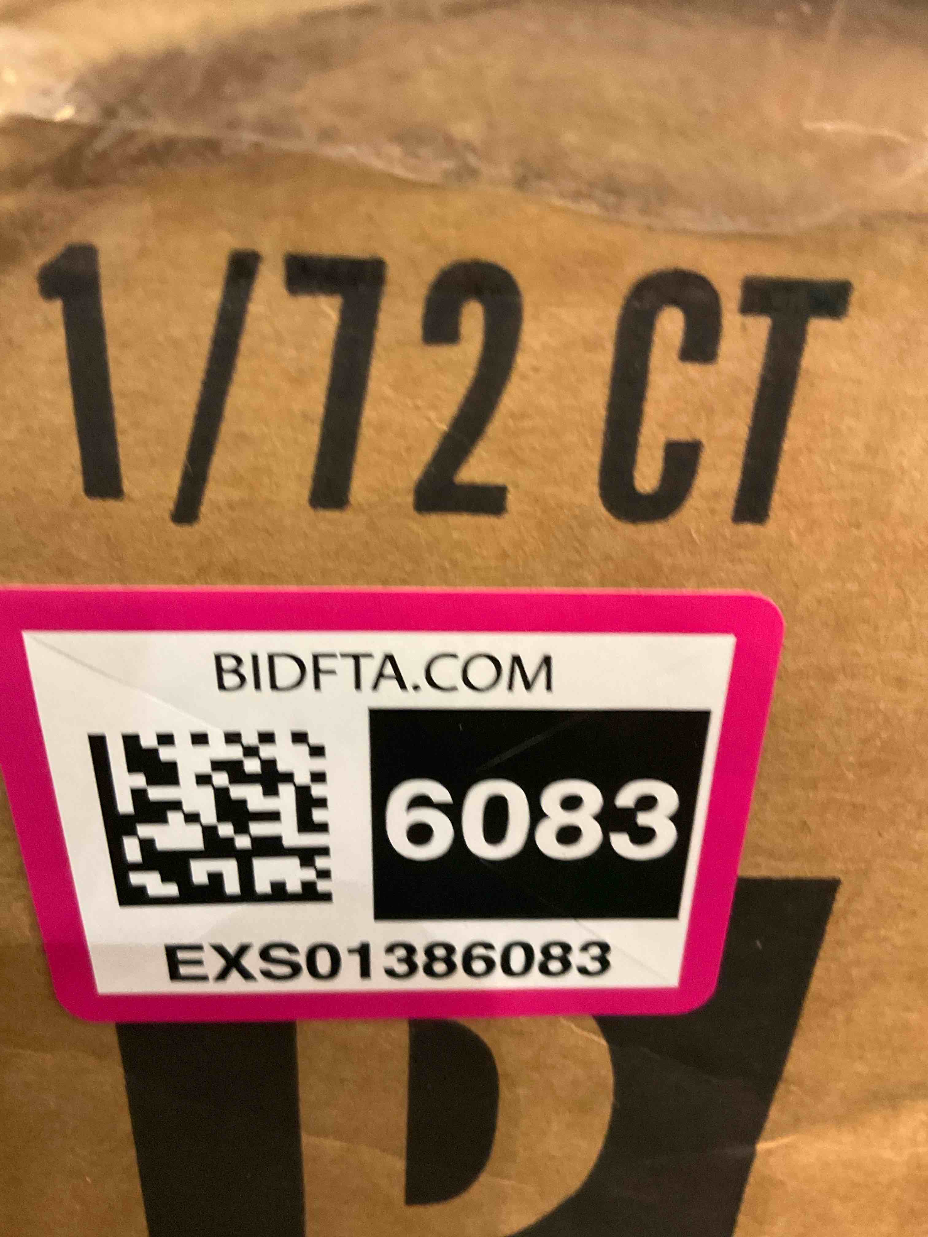 https://s3.amazonaws.com/lotting-images-prod/BargainHunt/EXS01386083_1718132361446.jpeg