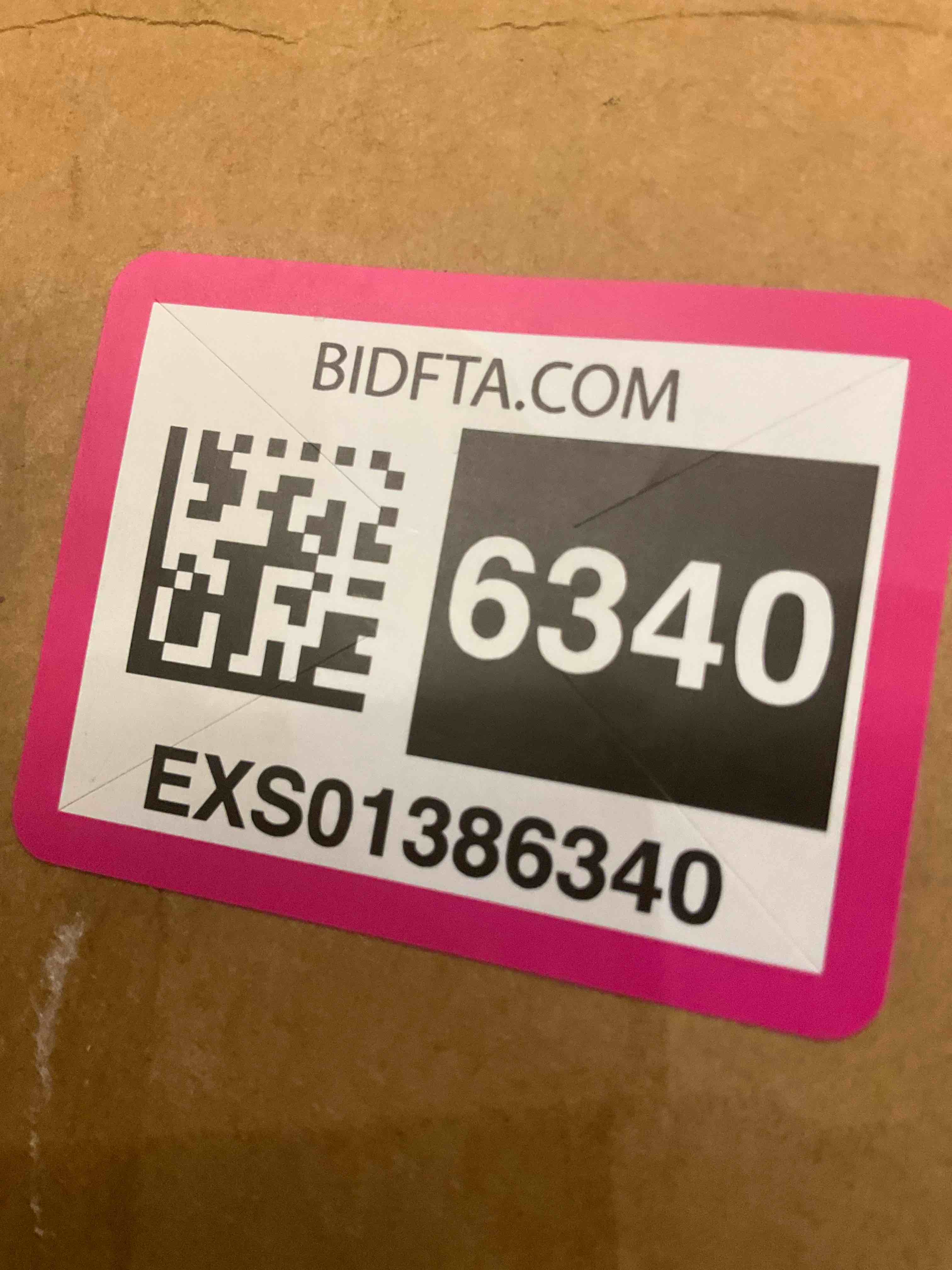 https://s3.amazonaws.com/lotting-images-prod/BargainHunt/EXS01386340_1718379996115.jpeg